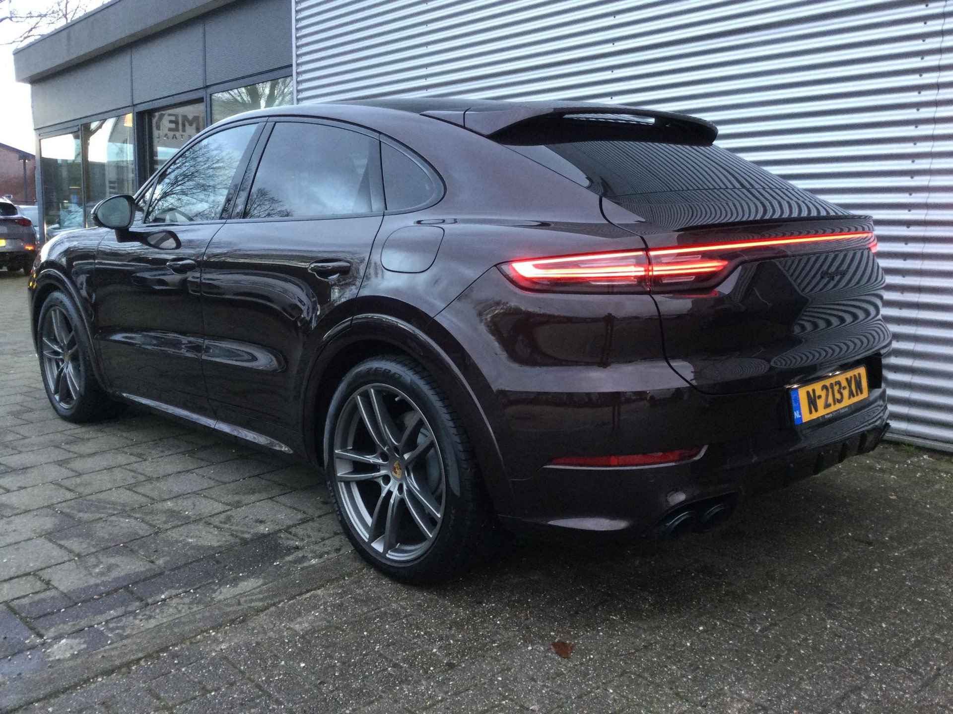 Porsche Cayenne Coupé 3.0 E-Hybrid | Pano | Porsche Dealeronderhouden | - 8/49