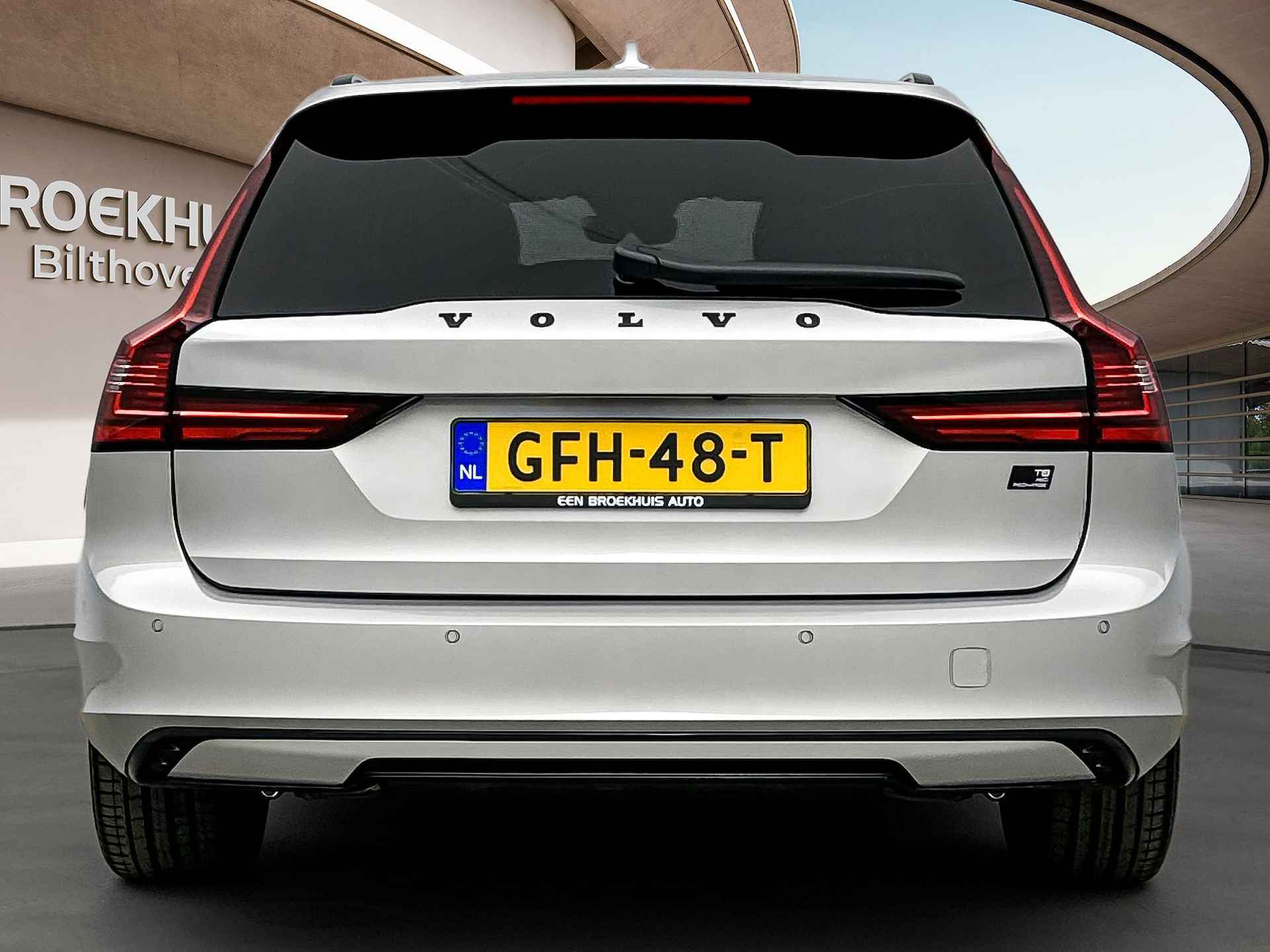 Volvo V90 2.0 T8 Ultra Dark | Luchtvering | 21"LM | B&W Audio | Woolblend | Trekhaak | Alarm SCM | - 7/31