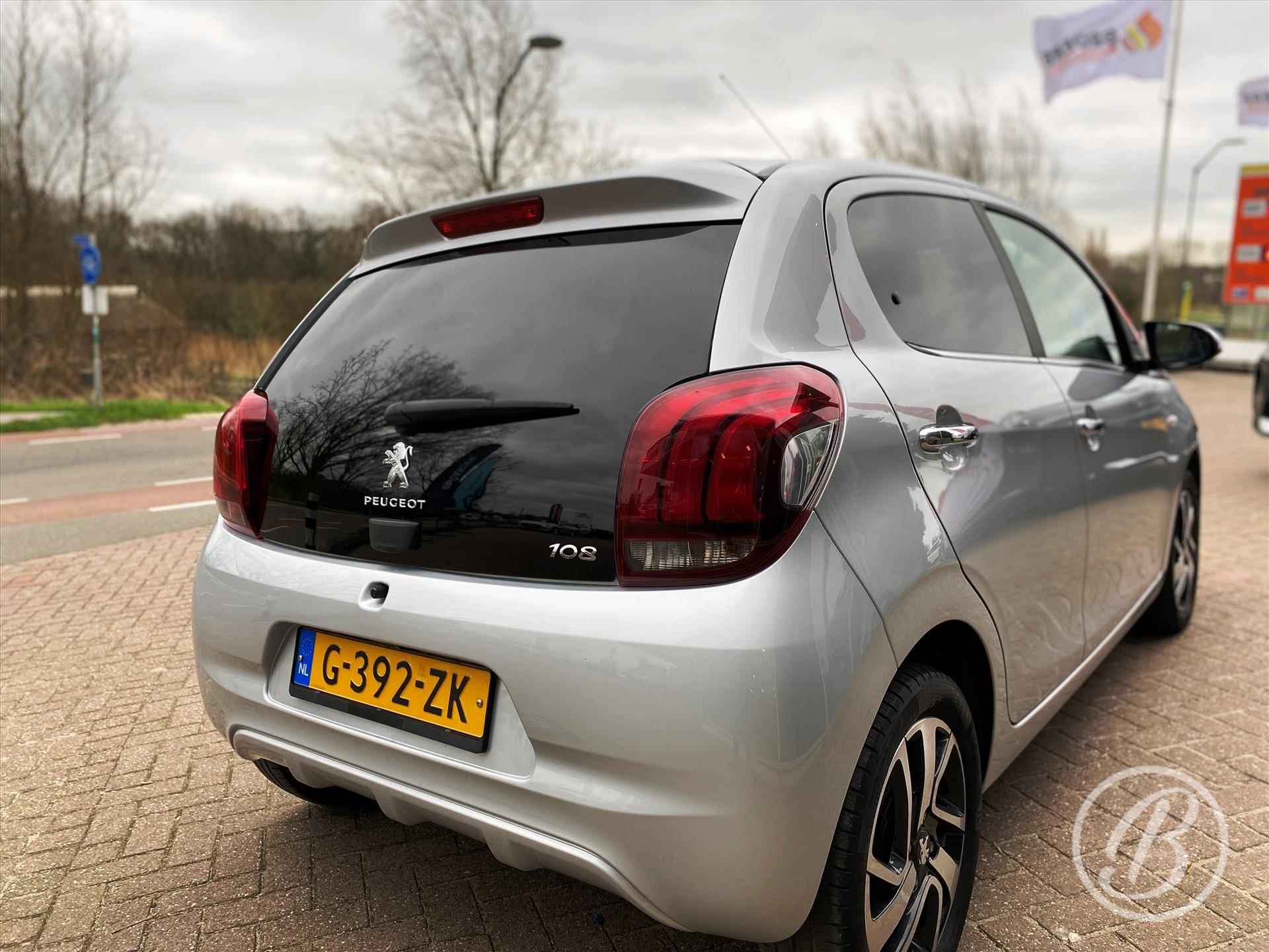 PEUGEOT 108 1.0 VTi 72pk 5D Allure | camera, climate control, touchscreen audio met apple carplay, android auto, getinte ramen, 15 inch velgen, bluetooth - 33/52