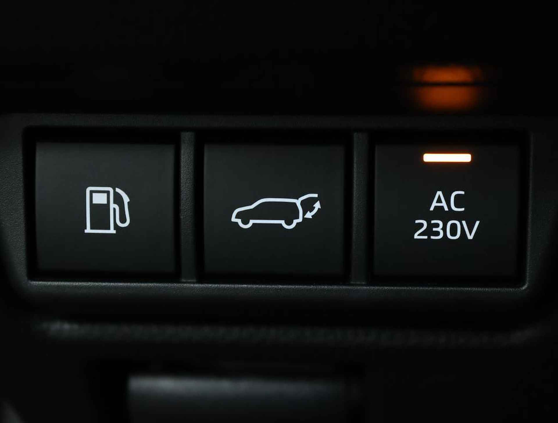 Toyota Prius 2.0 Plug-in Executive | Apple CarPlay | Android Auto |  Adaptive Cruise Control | 19" lichtmetalen velgen | Parkeersensoren | Achteruitrijcamera | - 48/53