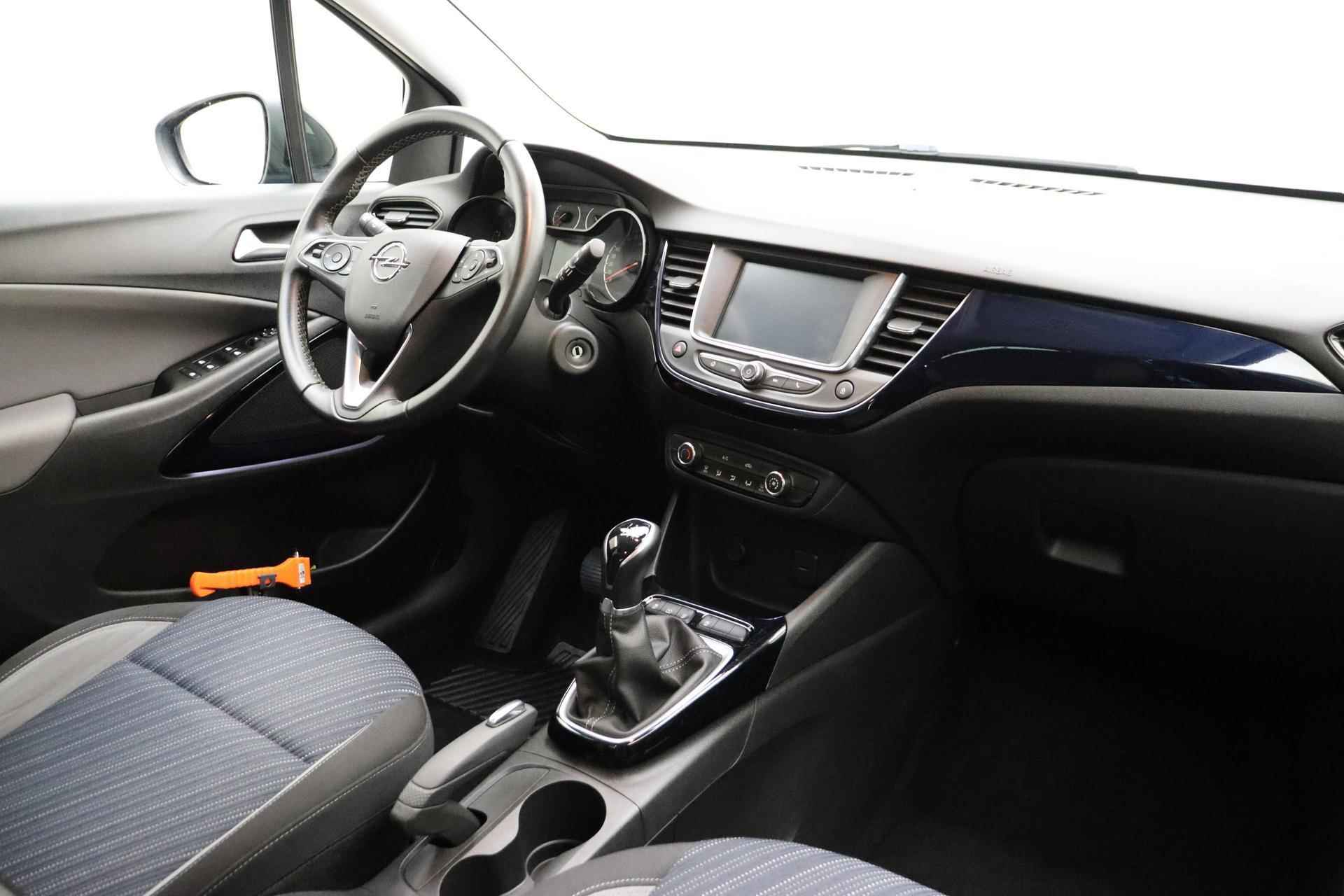 Opel Crossland X 1.2 120 Jaar Edition | Navi via Carplay | Cruise control | Getint glas | LED koplampen | Lichtmetalen velgen | Zwart dak - 4/30