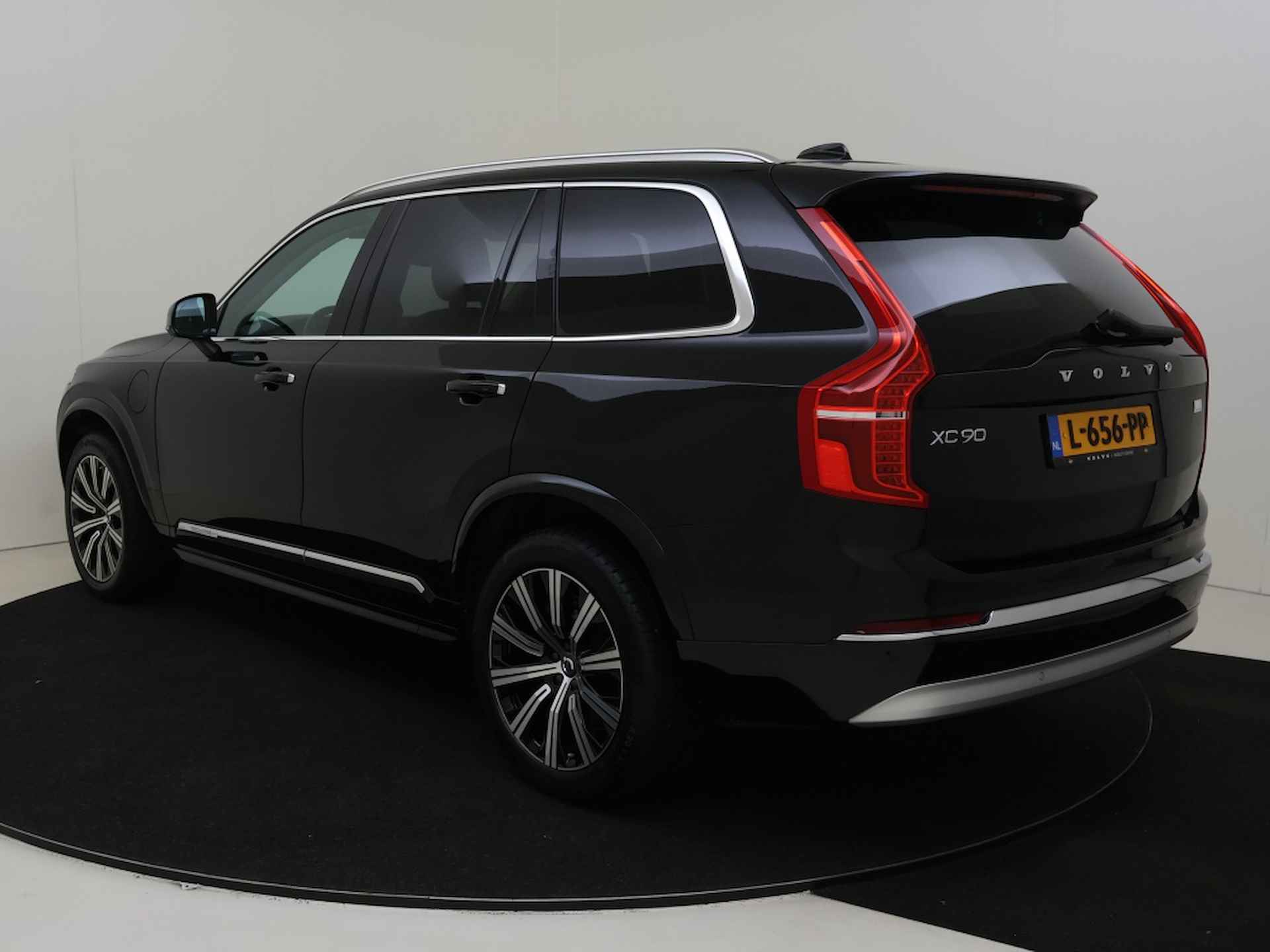 Volvo XC90 T8 AWD Inscription | Trekhaak | 360° Camera | Panoramadak | - 4/39