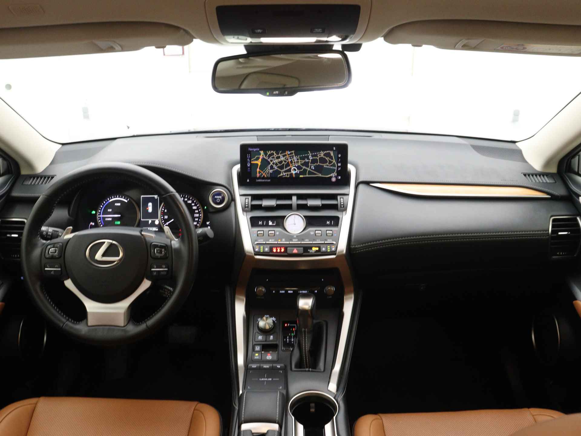 Lexus NX 300h AWD Executive Line Limited | Navigatie | Camera | Parkeersensoren | Stoelverwarming | Leder | LM velgen | - 6/47