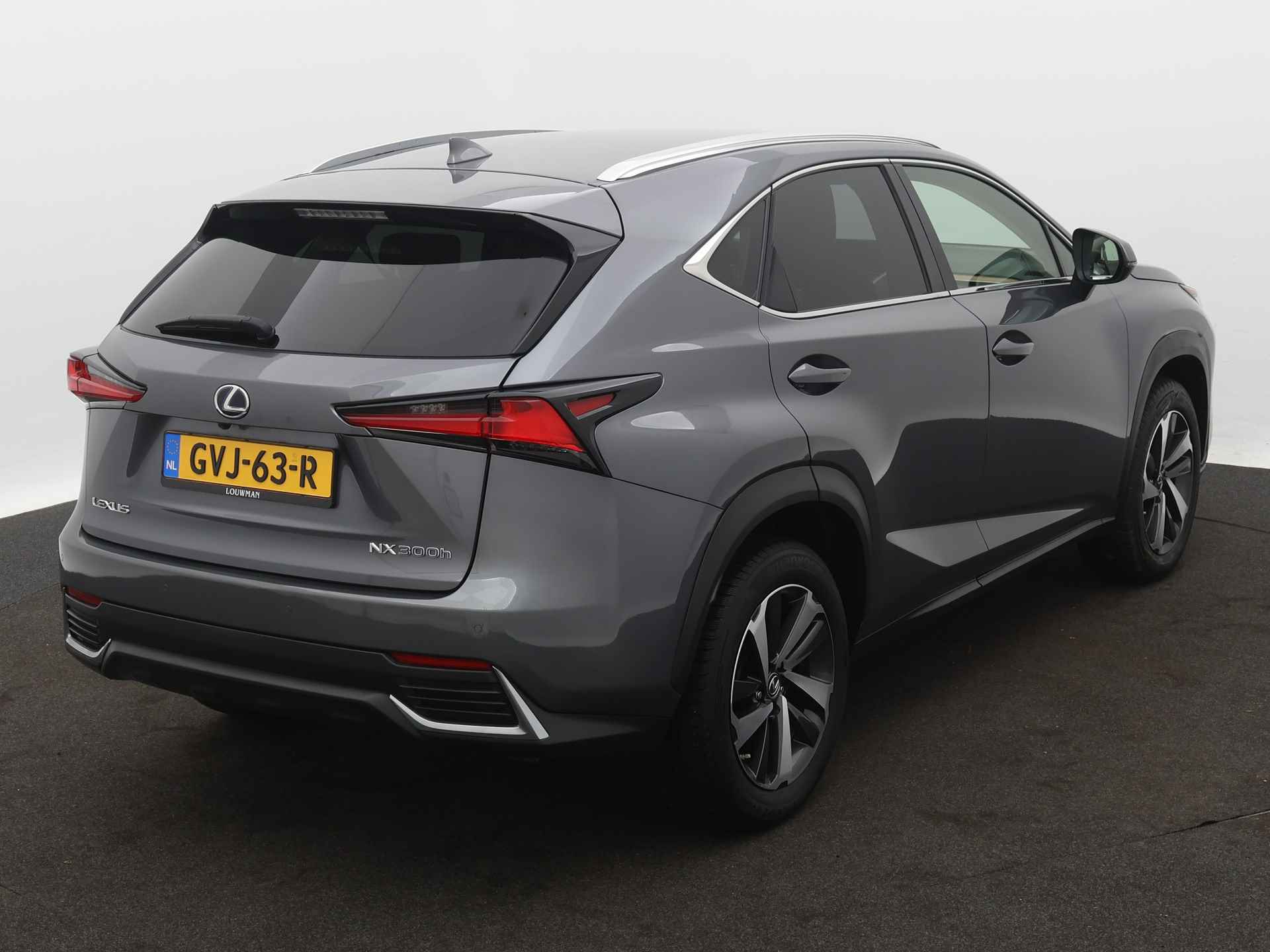 Lexus NX 300h AWD Executive Line Limited | Navigatie | Camera | Parkeersensoren | Stoelverwarming | Leder | LM velgen | - 18/47