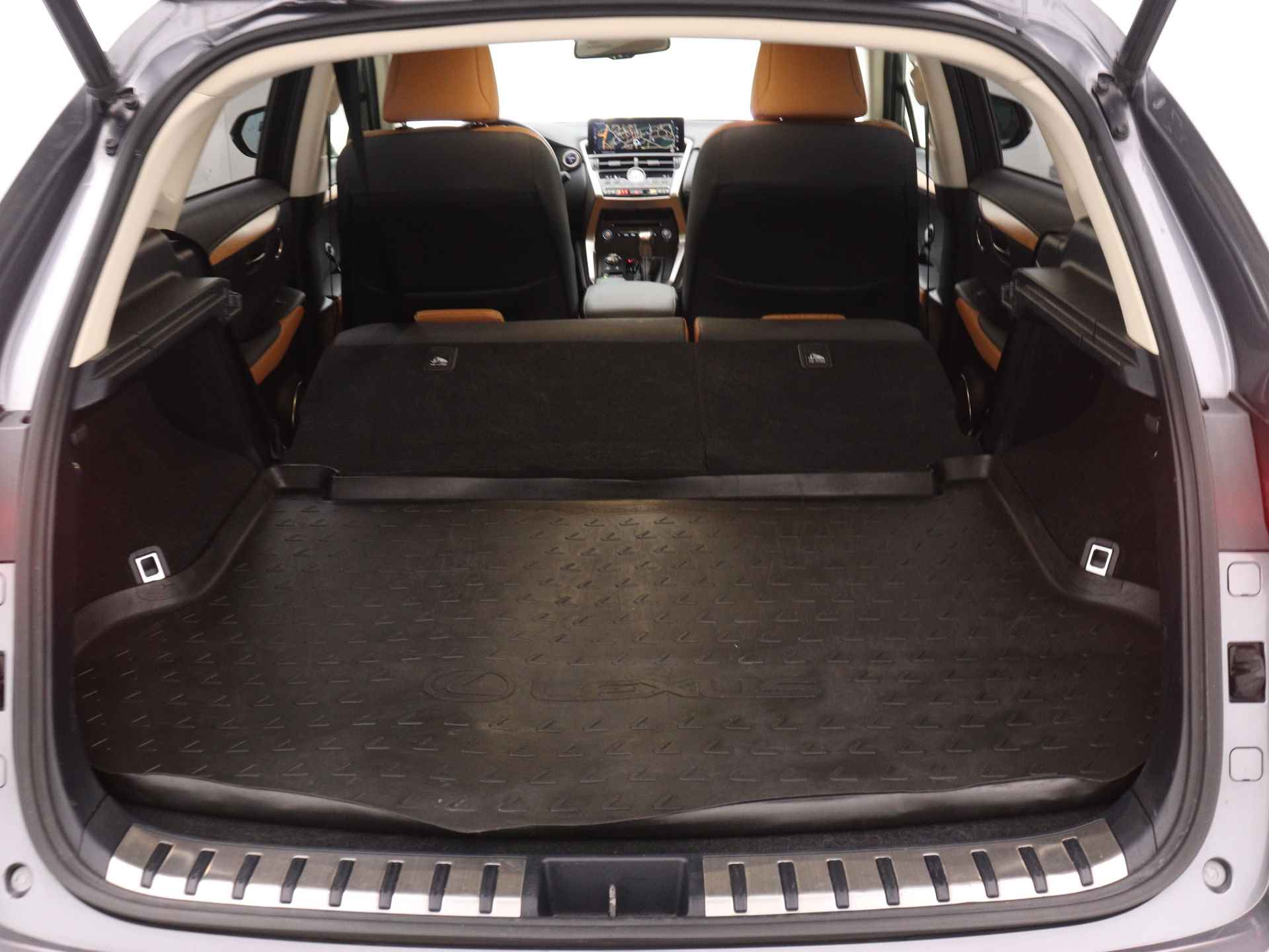 Lexus NX 300h AWD Executive Line Limited | Navigatie | Camera | Parkeersensoren | Stoelverwarming | Leder | LM velgen | - 40/47