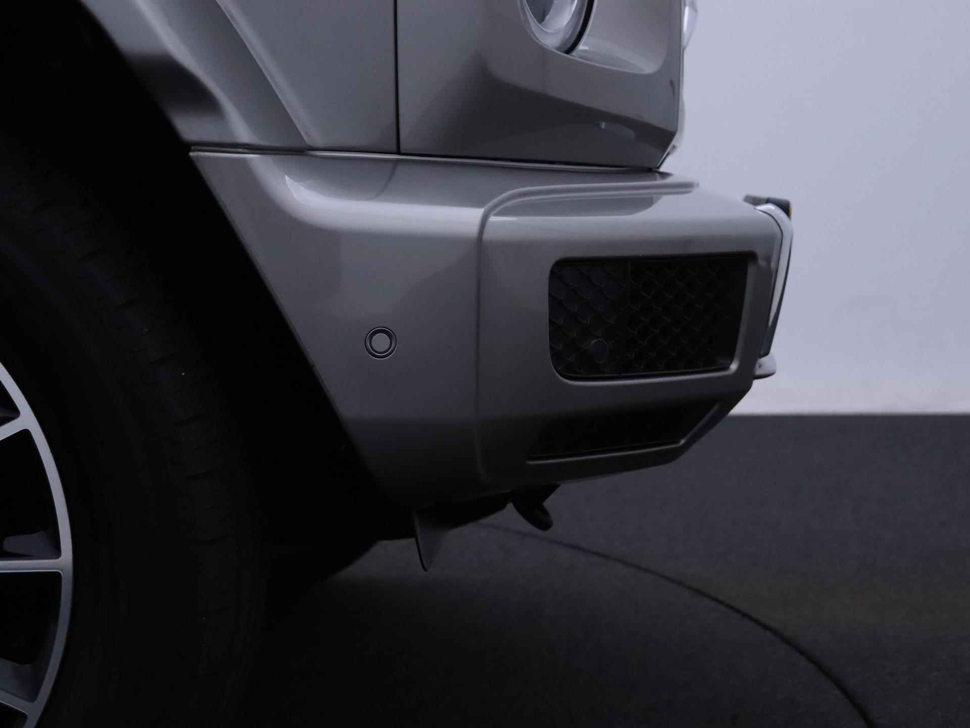 Mercedes-Benz G-klasse 500 422 PK | Schuifdak | Navigatie | Widescreen cockpit | Burmester Sound System | 360 Camera | Memory | Massage | Trekhaak | Stoelverwarming | Stoelverkoeling | Standkachel | Getint glas | Lichtmetalen velgen | LED | - 13/31