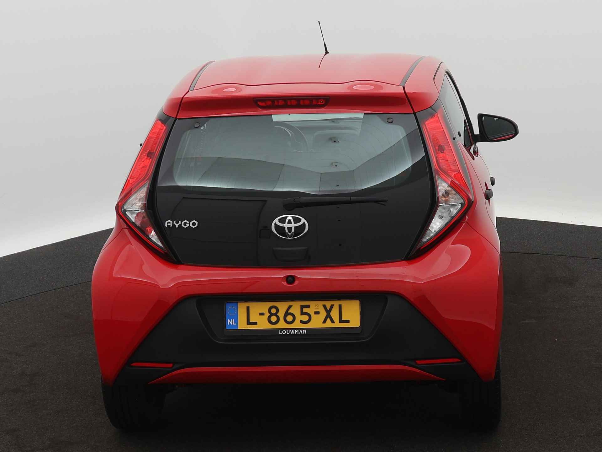 Toyota Aygo 1.0 VVT-i x-fun | Origineel NL! | BTW Verrekenbaar - 28/39