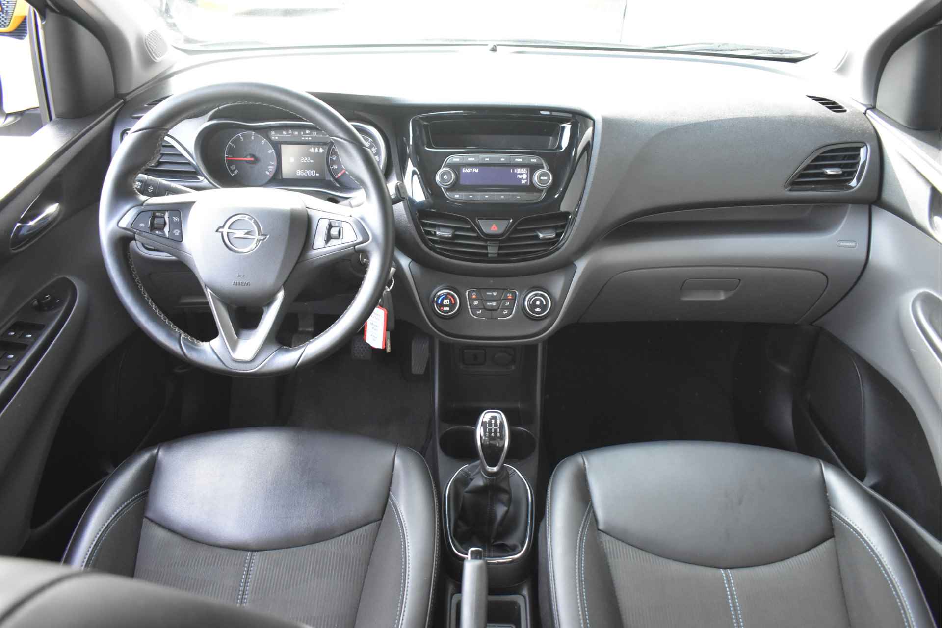 Opel KARL 1.0 Innovation | Half-Leder | Parkeersensoren | Climate Control | Bluetooth | Cruise Control | 15" LMV | Dealeronderhouden | !! - 12/31
