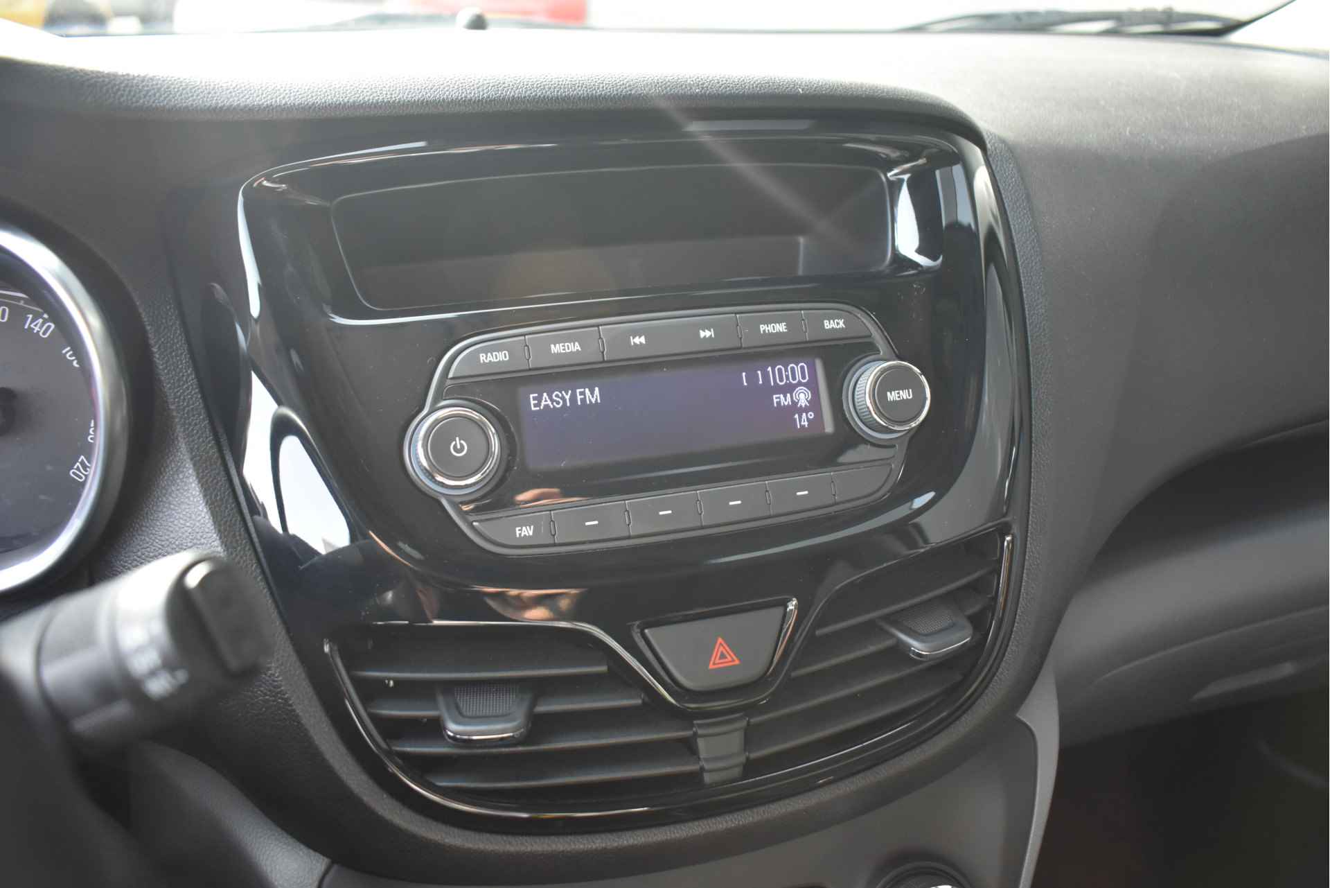 Opel KARL 1.0 Innovation | Half-Leder | Parkeersensoren | Climate Control | Bluetooth | Cruise Control | 15" LMV | Dealeronderhouden | !! - 19/31