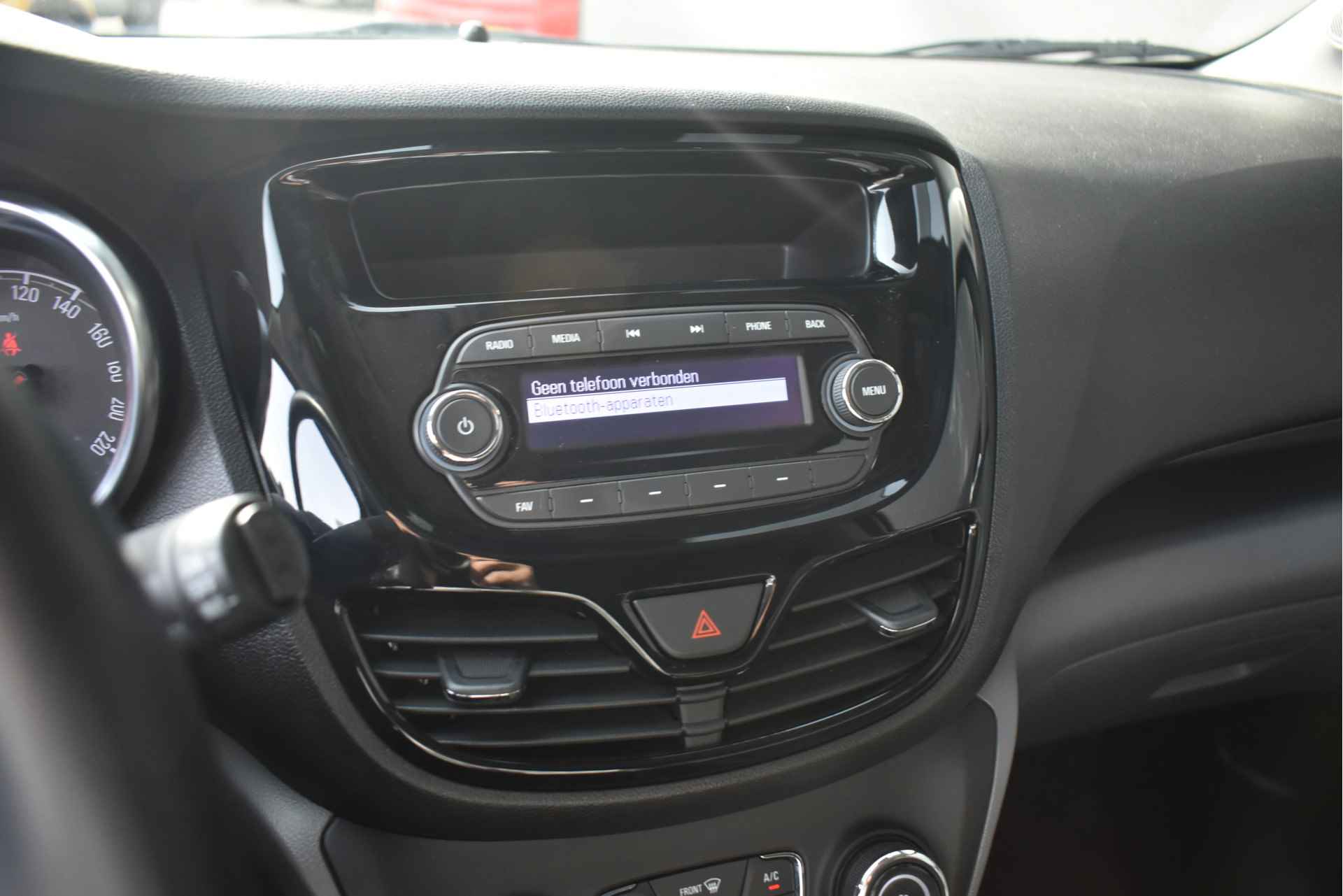 Opel KARL 1.0 Innovation | Half-Leder | Parkeersensoren | Climate Control | Bluetooth | Cruise Control | 15" LMV | Dealeronderhouden | !! - 20/31