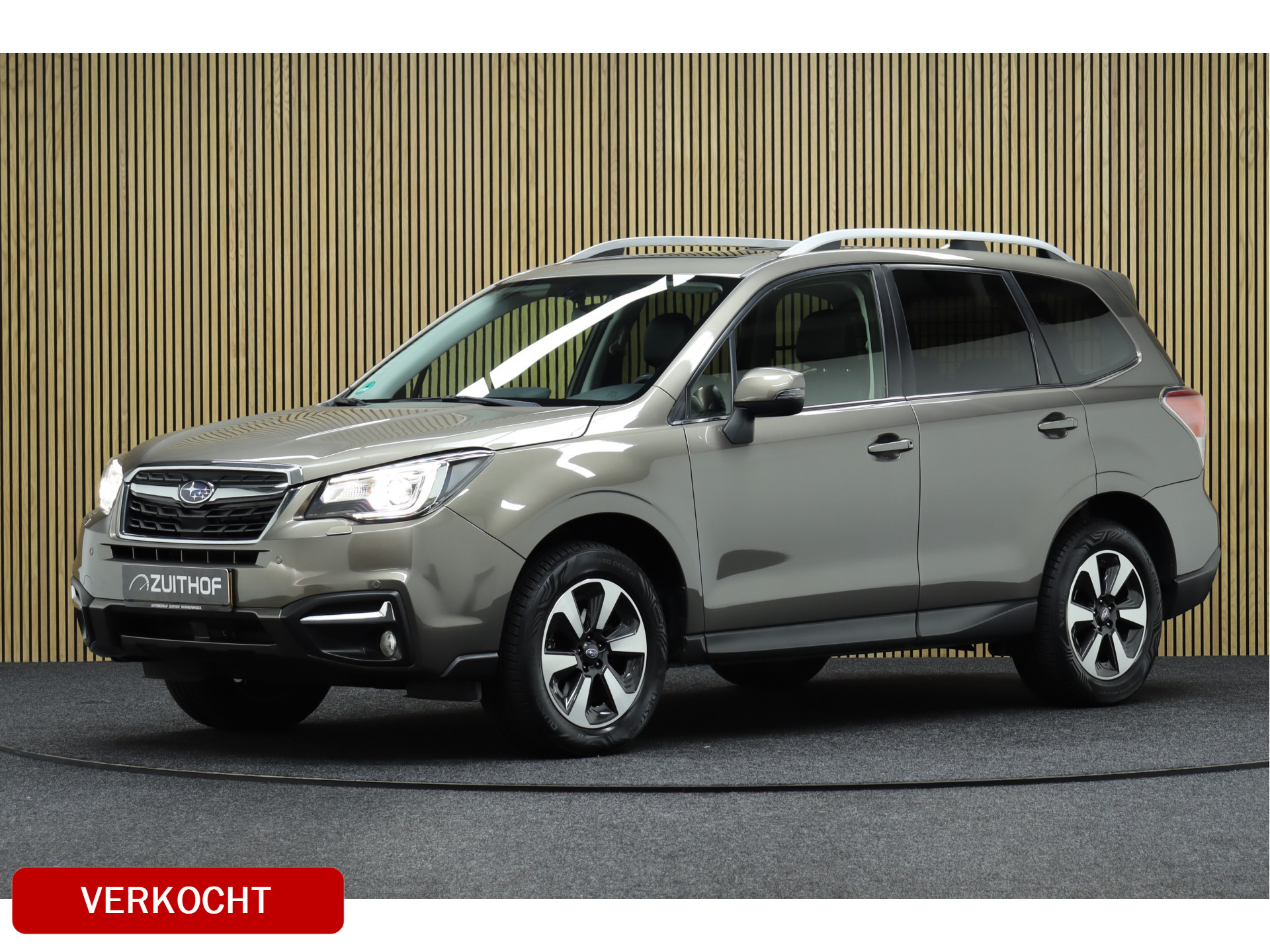 Subaru Forester 2.0 Premium AWD | Panoramadak | Trekhaak | Leder | Parkeerhulp | 1-ste Eigenaar | Cruise-control | Camera