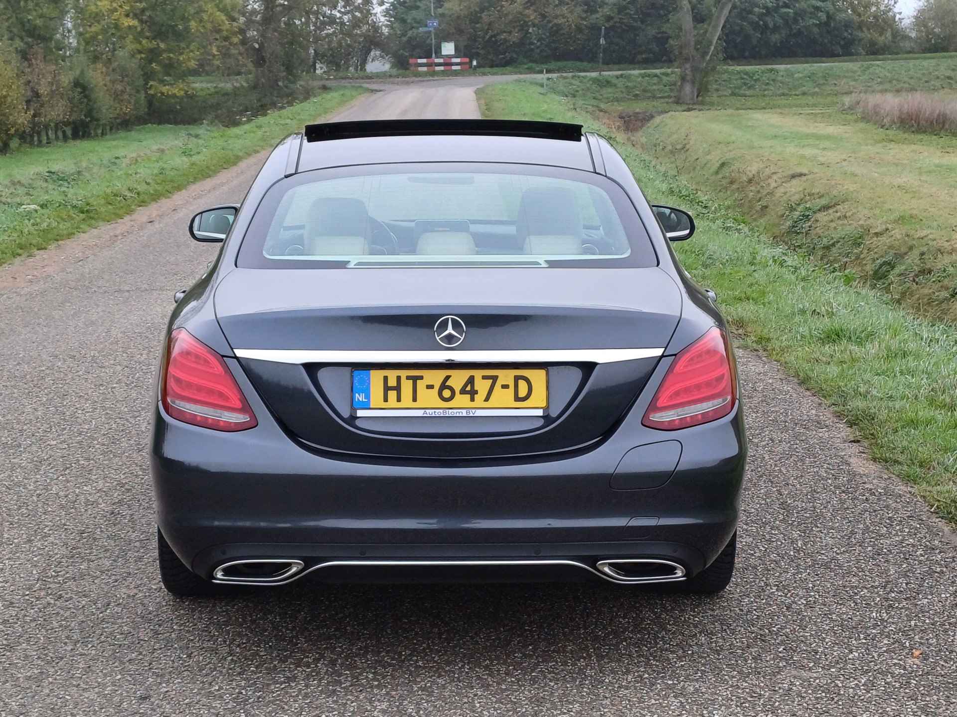 Mercedes-Benz C-Klasse 350 e Exclusive /Hybride/NL/Pano/Beige leer/Hout/Camera/ - 8/50