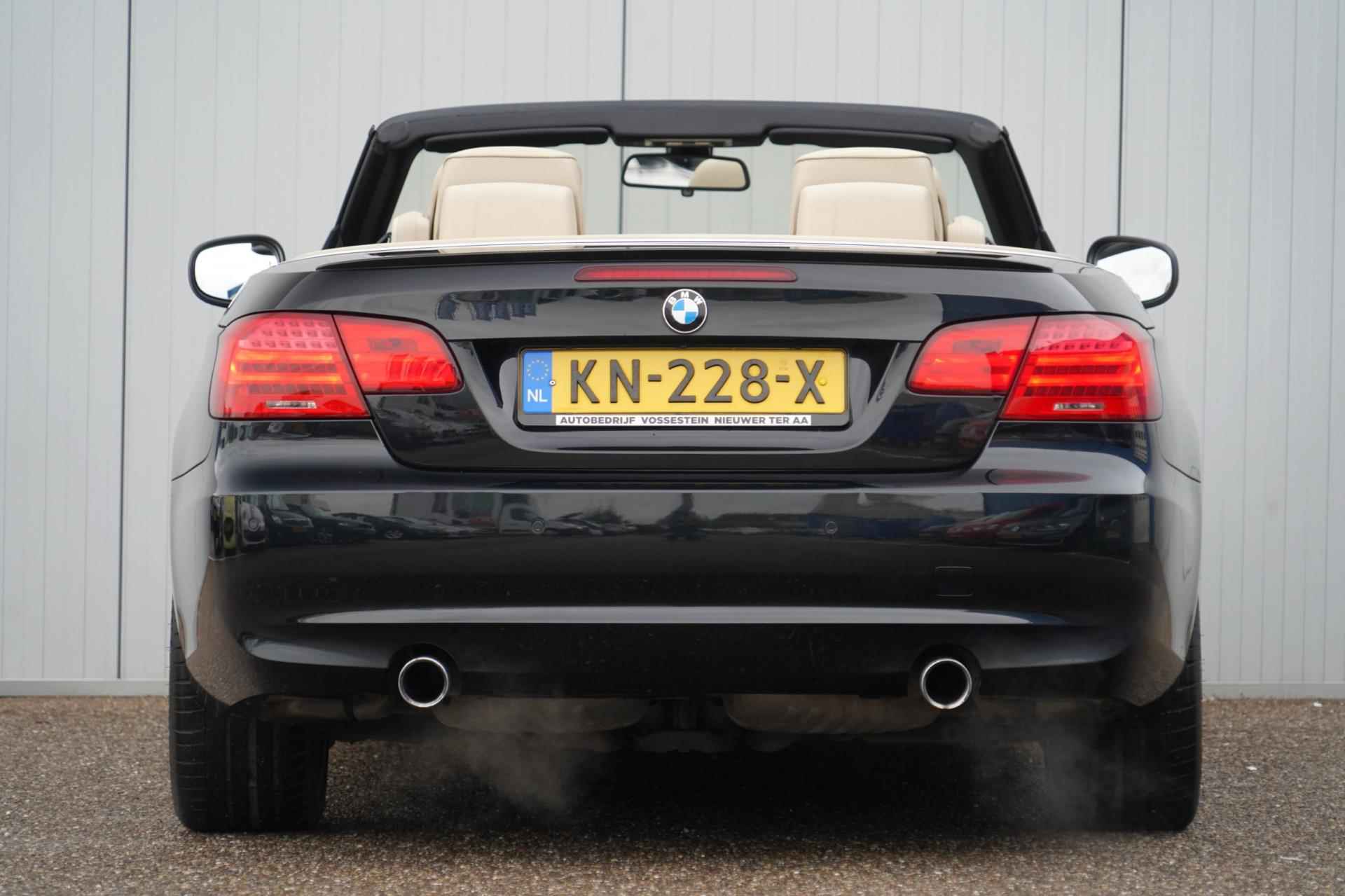 BMW 3-serie Cabrio 335i / Facelift / Leder / Navigatie / Stoelverw. / Sportstoelen / Cruise / Climate Control / Elek. Kap - 26/42