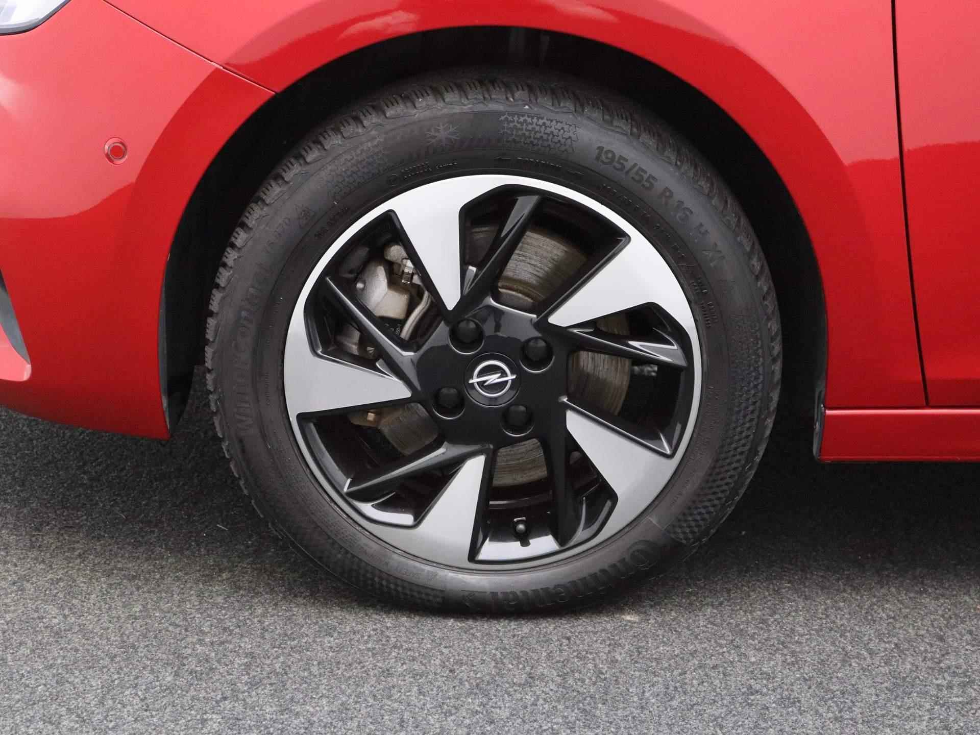 Opel Corsa-e Elegance 50 kWh | NAVIGATIE | CLIMATE CONOTROL | PARKEERSENSOREN | ACHTERUITRIJCAMERA | LED | 16"LICHTMETALEN VELGEN | - 16/32