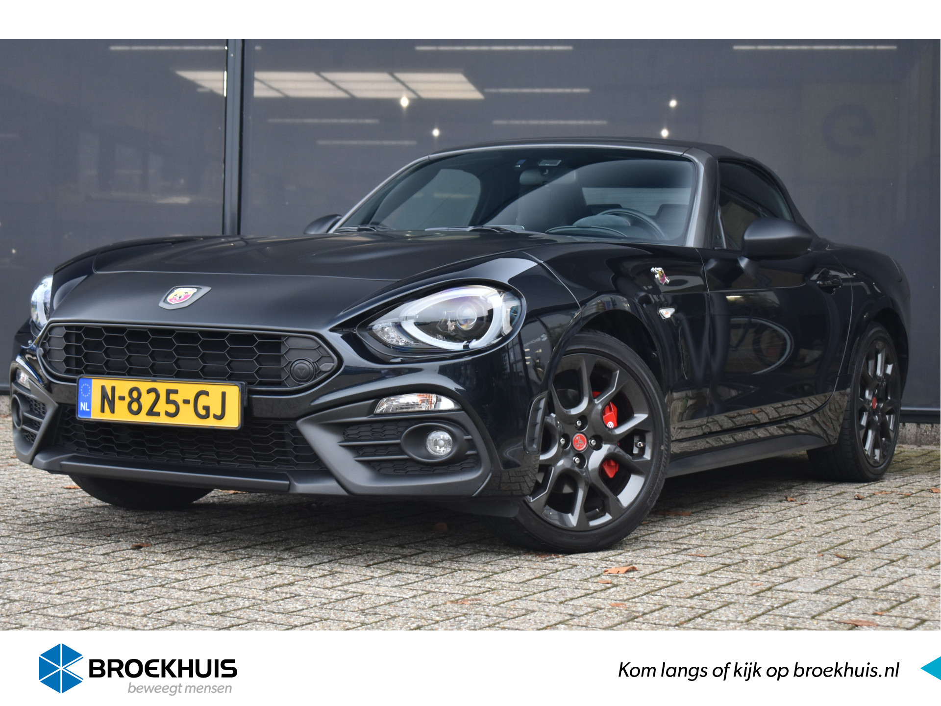 Fiat 124 Spider Abarth 1.4 MultiAir Turbo Lusso | Navigatie | Dealeronderhouden | Stoelverwarming | Alcantara | Bose Audio | Parkeersensoren | A