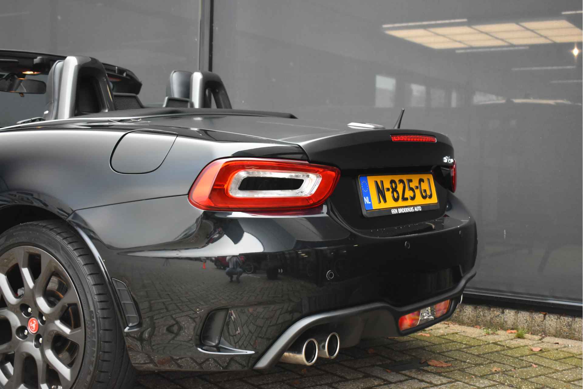 Fiat 124 Spider Abarth 1.4 MultiAir Turbo Lusso | Navigatie | Dealeronderhouden | Stoelverwarming | Alcantara | Bose Audio | Parkeersensoren | A - 38/53