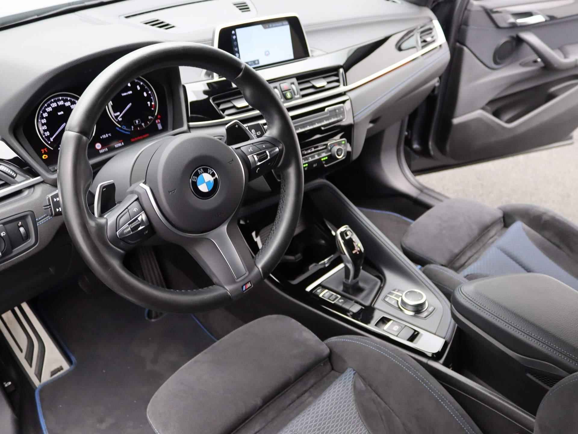 BMW X2 sDrive20i Executive | M Pakket | Stoelverw. | Parkeercamera | - 28/39