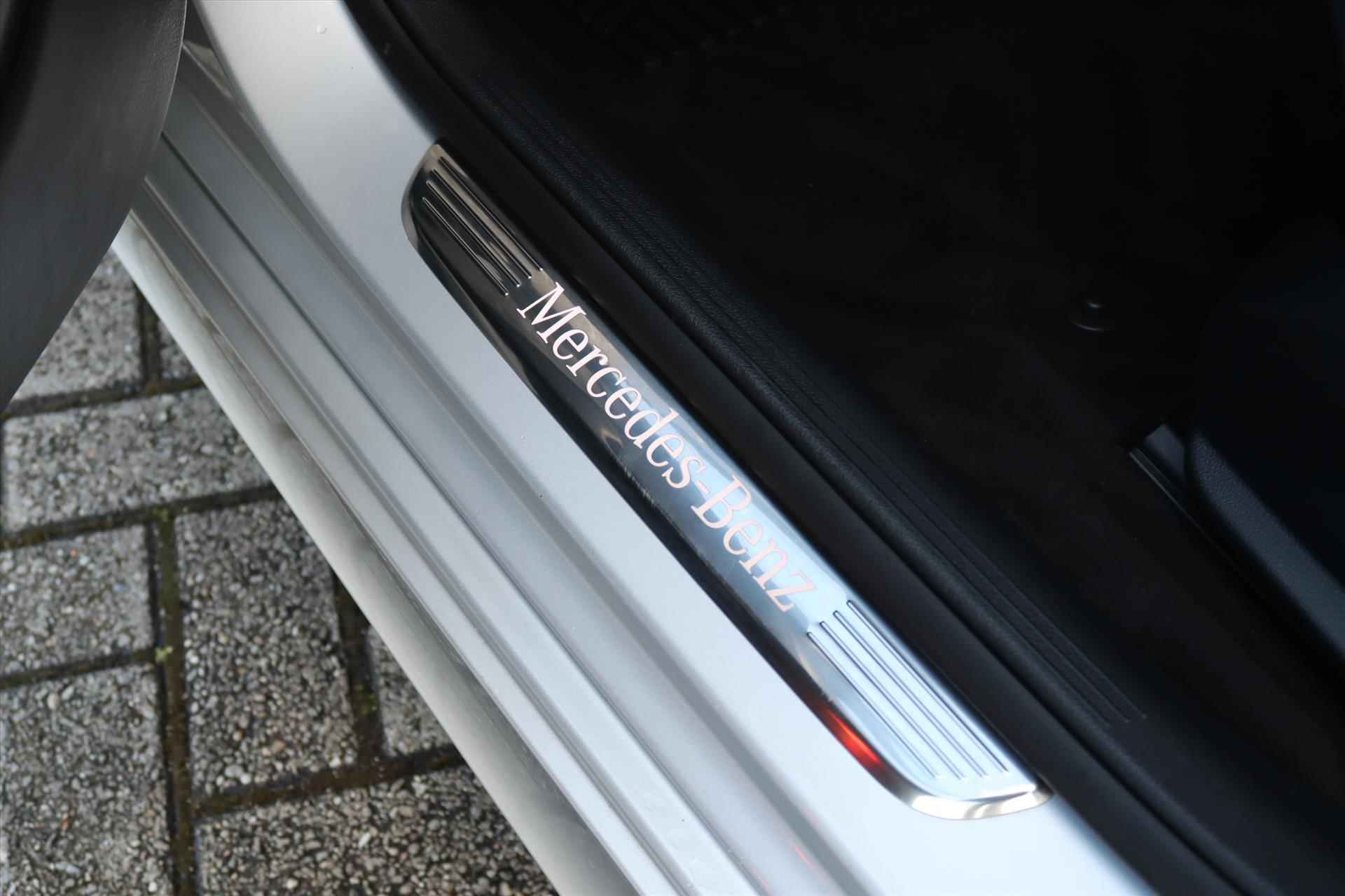 Mercedes E-Klasse E200 AMG AUTOMAAT(9G) Leer | Sfeerverlichting | 360 Camera | Memory | Multibeam Led | Navi | Camera |  NL Auto | - 40/60