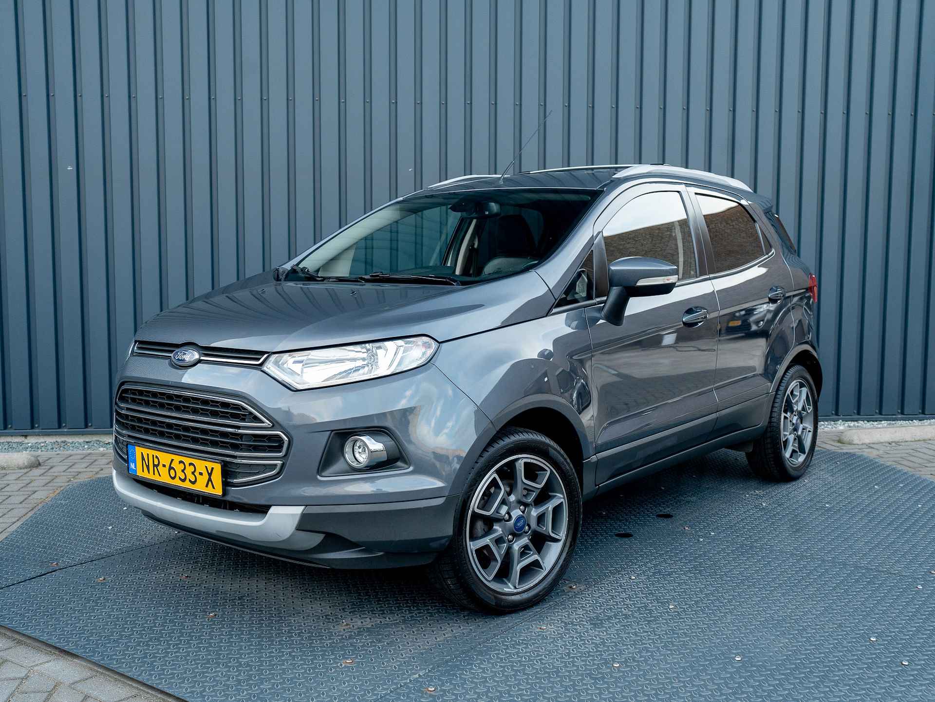 Ford EcoSport 1.0 EcoBoost Titanium | Voorruitverwarming | Parkeersensoren | Bluetooth | Prijs Rijklaar!! - 38/38