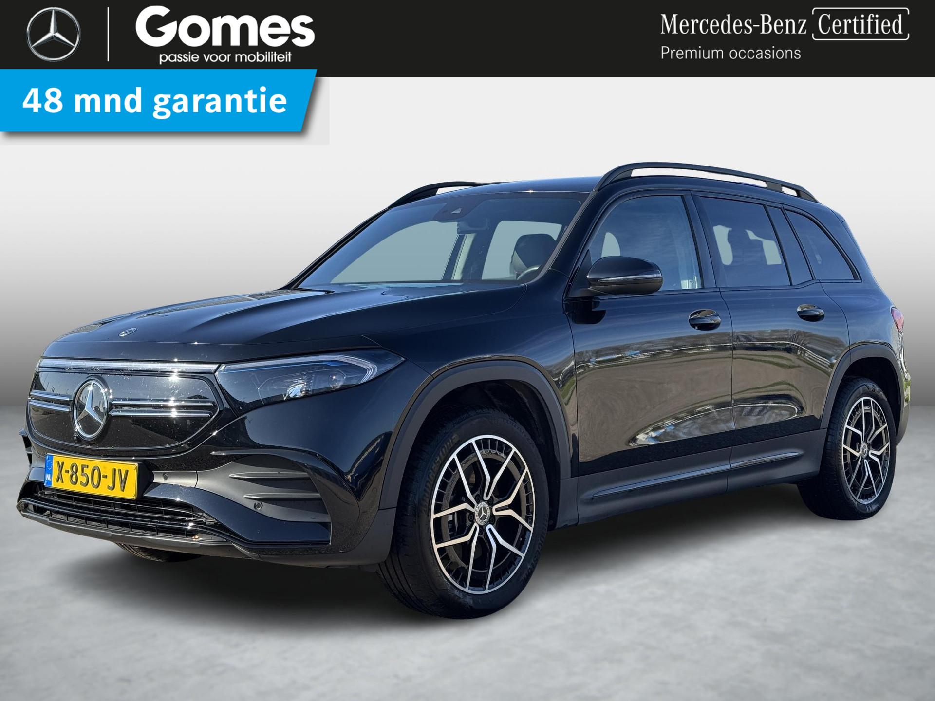 Mercedes-Benz EQB 250+ | 7 persoons | AMG Line | Night Pakket | Derde Zitrij Achterin | Privacy Glas Achter | Dodehoekassistent | Apple CarPlay | Android Auto | Alarm | Sfeerverlichting | Stoelverwarming | Achteruitrijcamera | Elektrisch Inklapbare Buitenspiegels