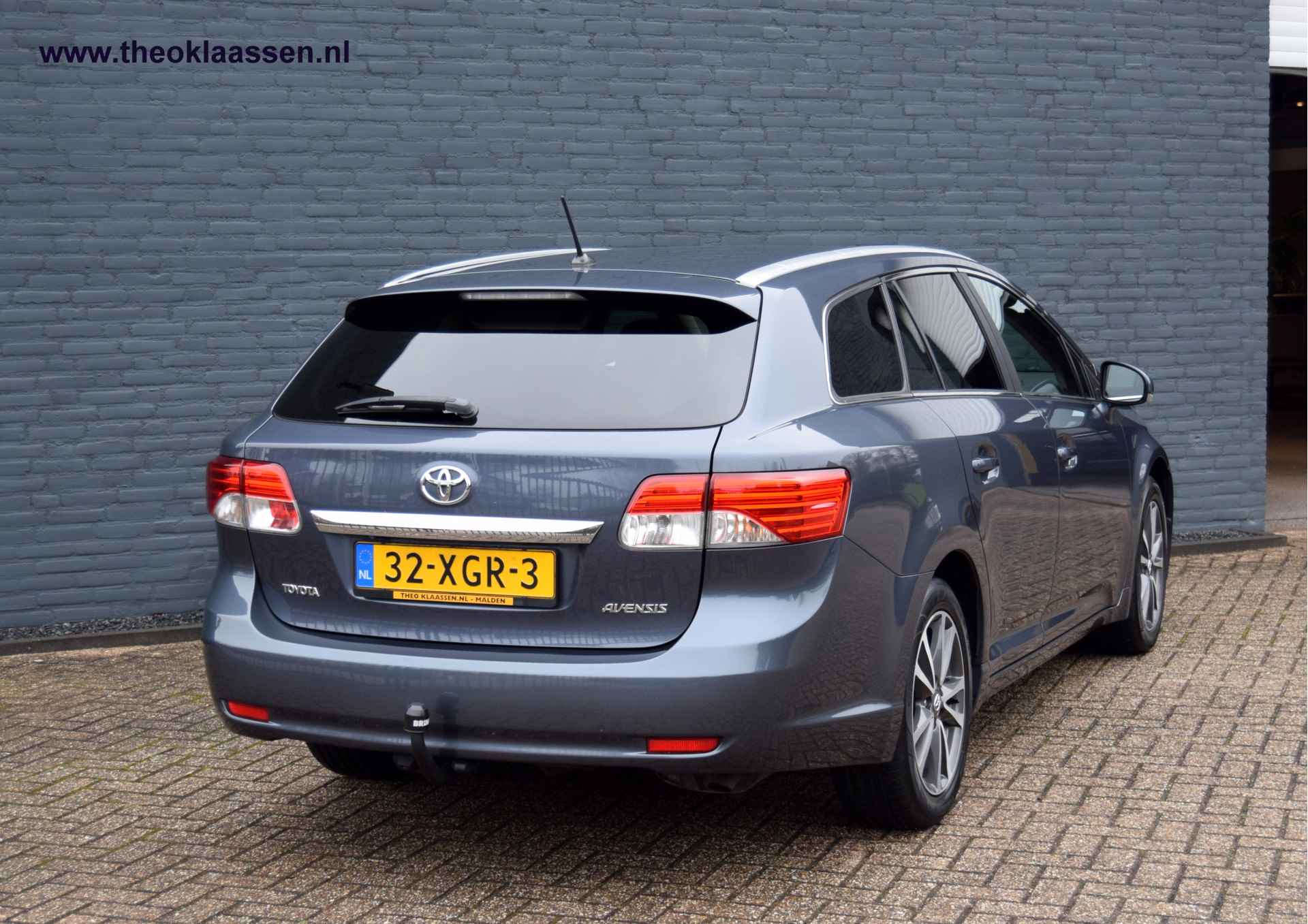 Toyota Avensis wagon 1.8 VVTi Dynamic Business Automaat - 6/40