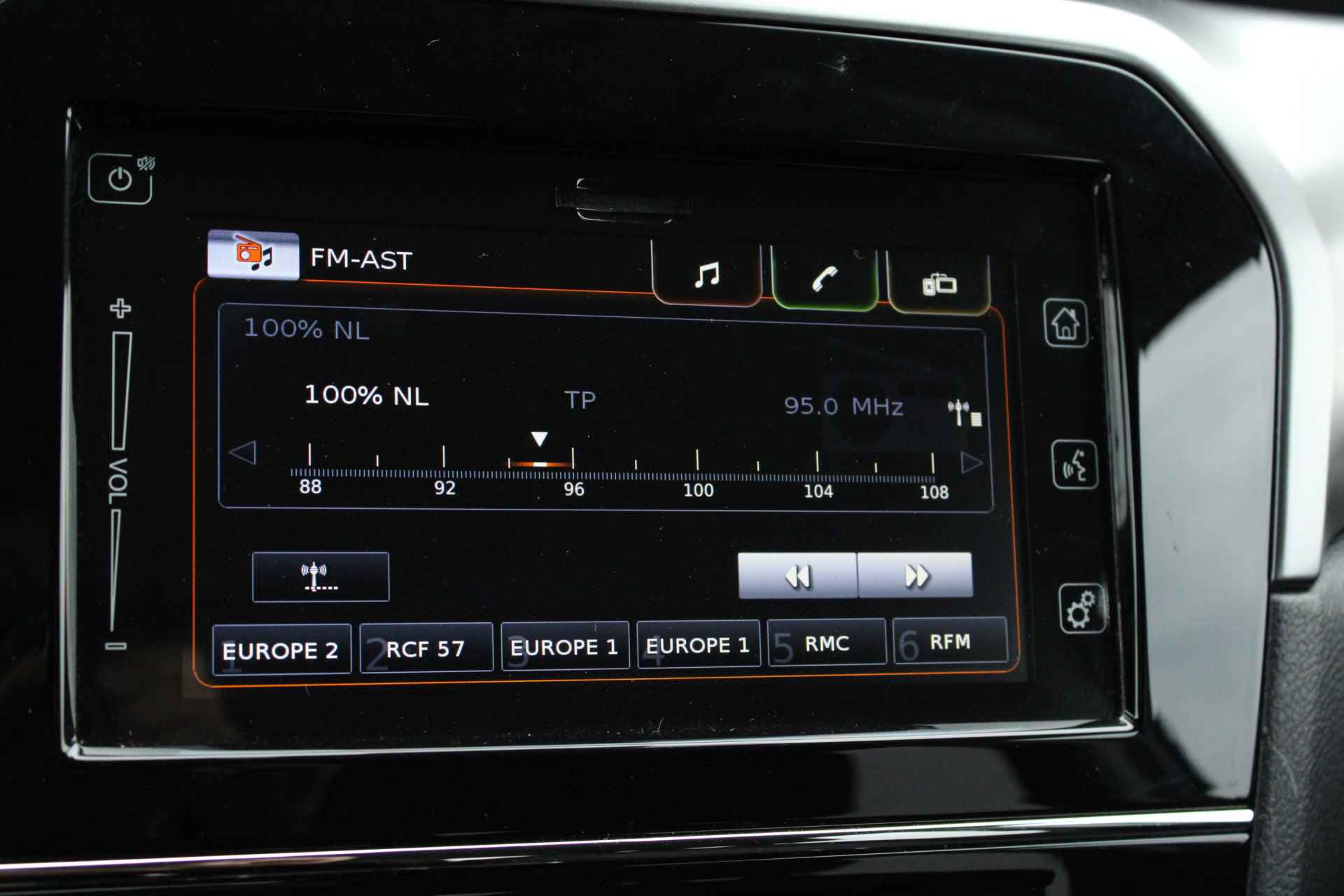 Suzuki Vitara 1.5 Hybrid Select CARPLAY | CAMERA | CRUISE ADAPTIEF| TREKHAAK - 30/38