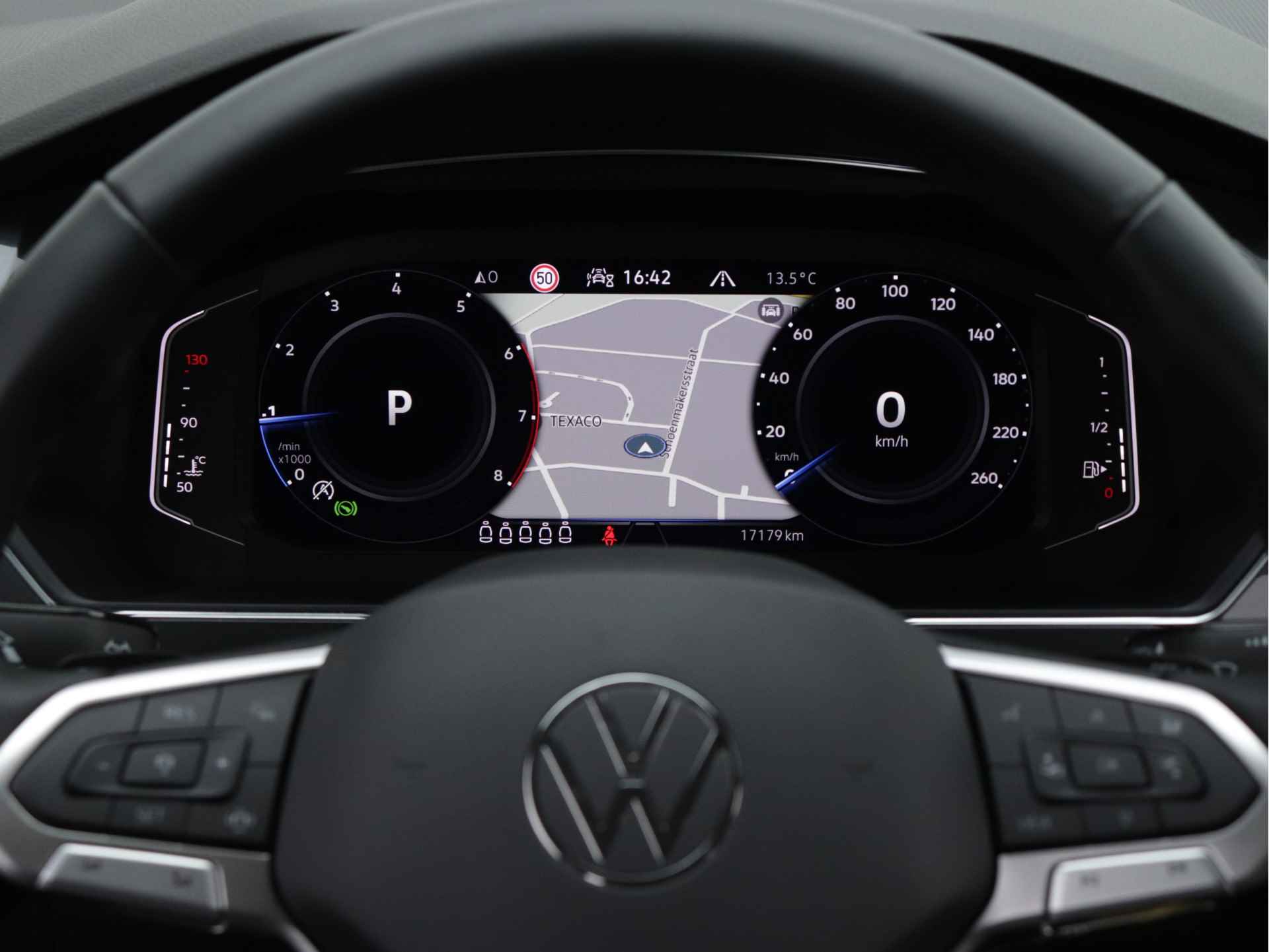 Volkswagen Tiguan Allspace 1.5 TSI Life 7p. 150pk Automaat | Move | Navigatie | Stoelverwarming V+A | Stuurverwarming | ACC | All season | - 11/57