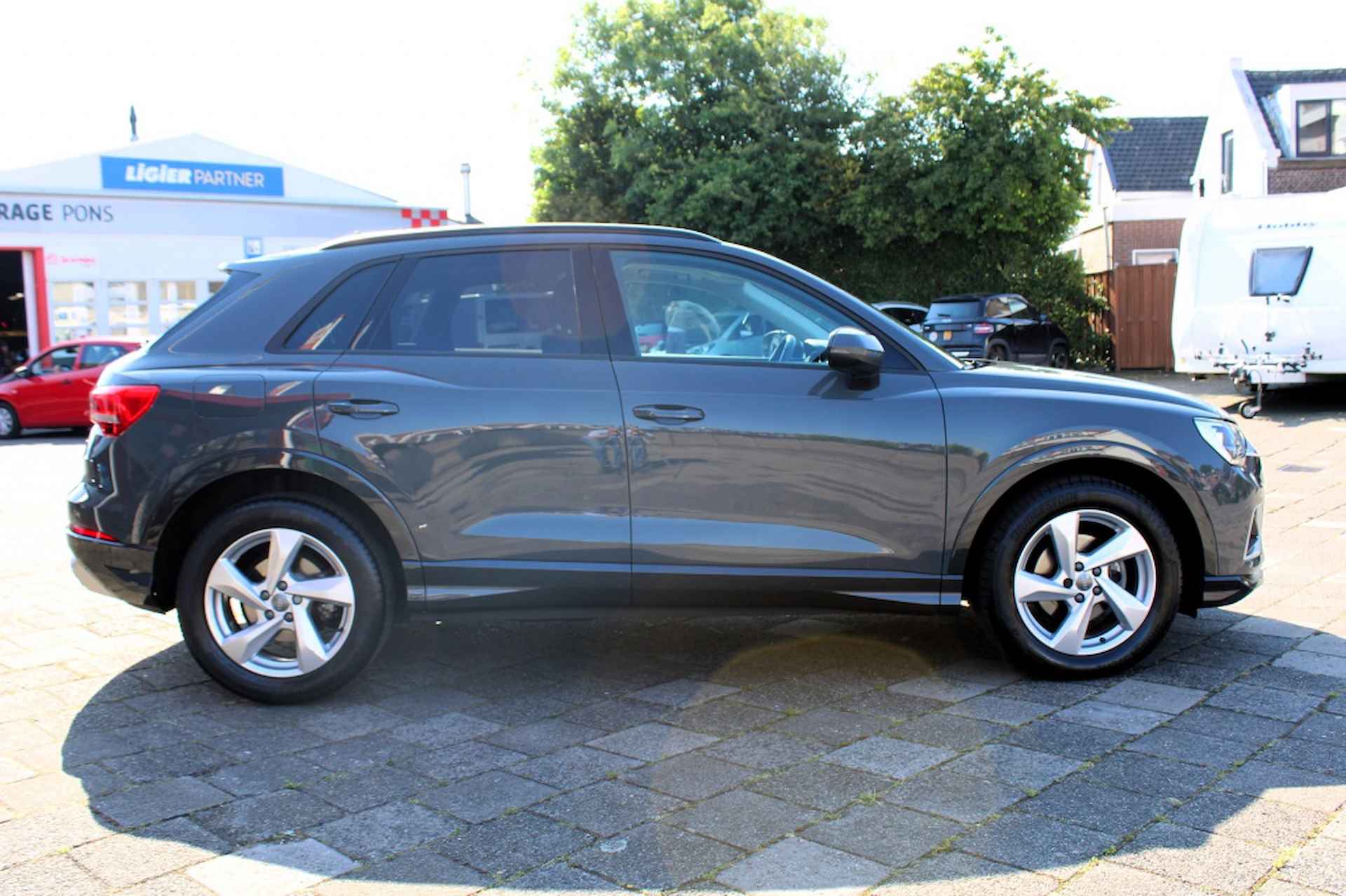 Audi Q3 35 TFSI Advanced Pro Line - 5/25