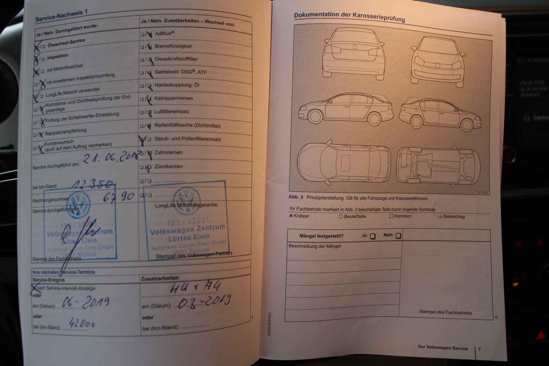 Volkswagen Beetle Cabriolet 1.2 TSI Club 105PK Navigatie | 18" Twister velgen | Xenon | Stoelverwarming | El. inklapbare spiegels . - 24/29