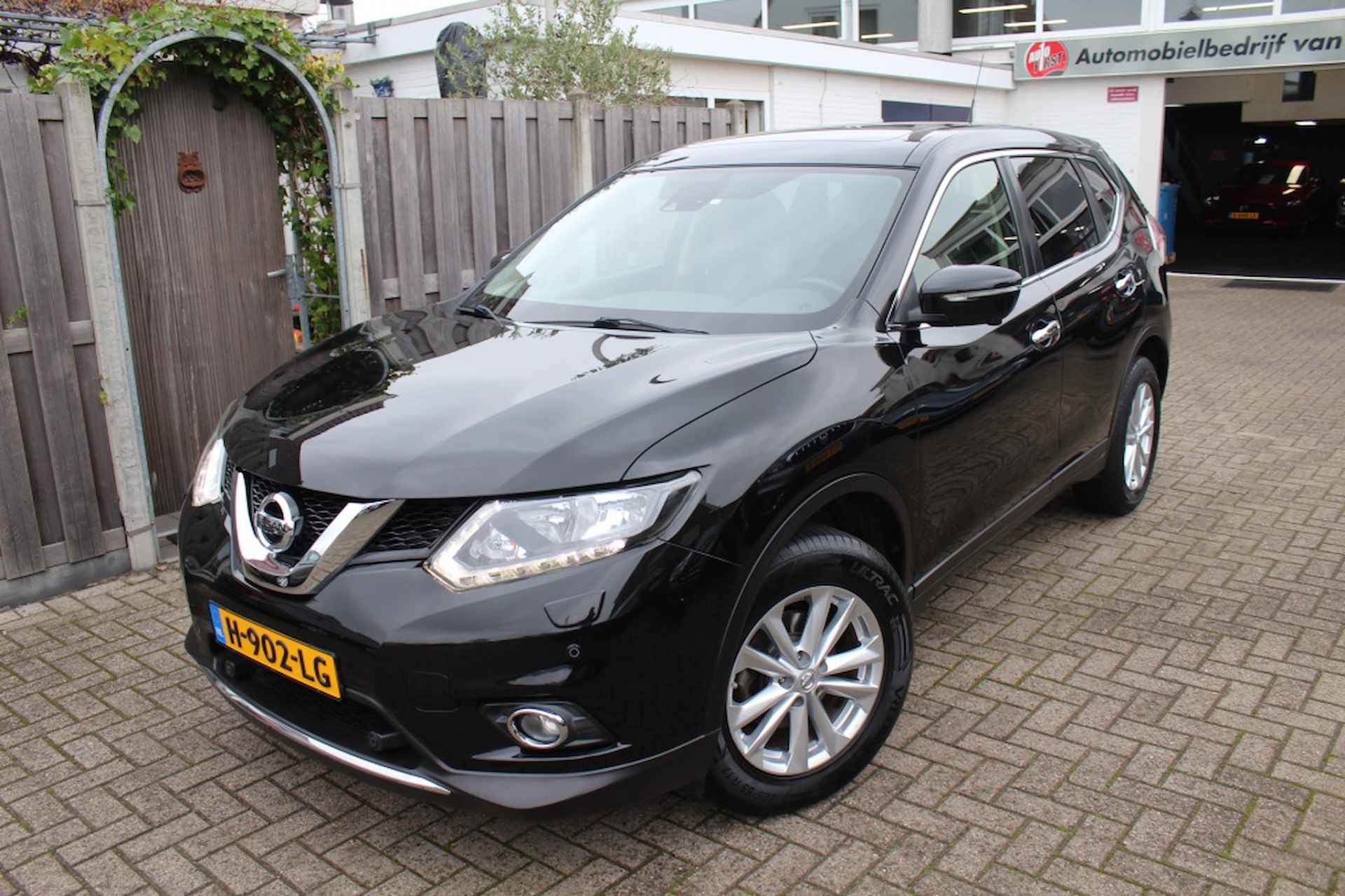 Nissan X-Trail 1.6 DIG-T Acenta Navi - 2/28