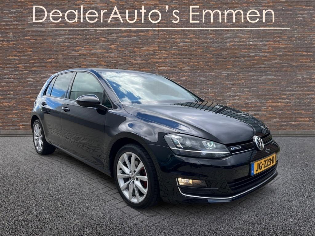 Volkswagen Golf 1.4 TSI SPORTSTOELEN ALCANTARA XENON NAVIGATIE