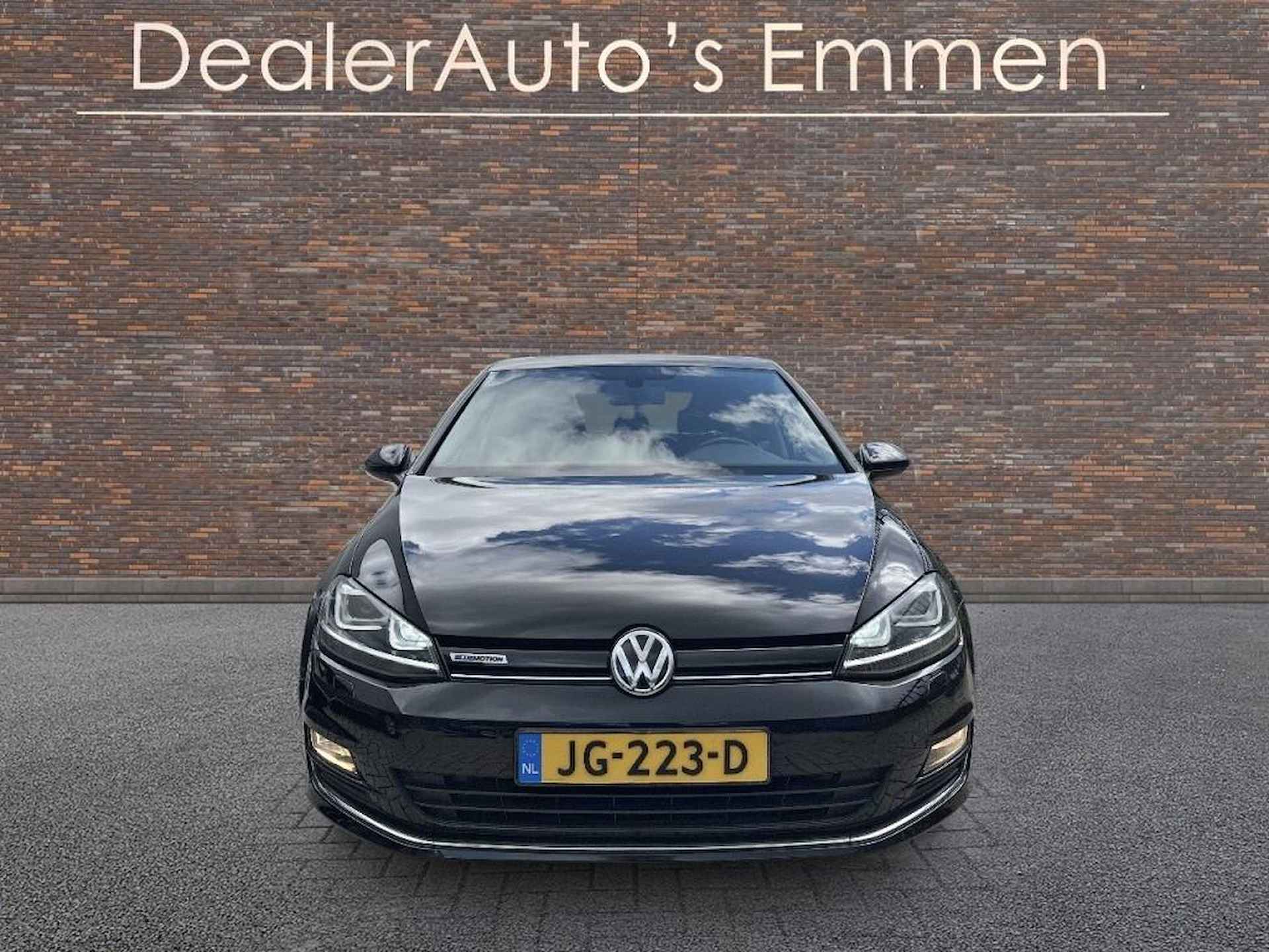 Volkswagen Golf 1.4 TSI SPORTSTOELEN ALCANTARA XENON NAVIGATIE - 8/39