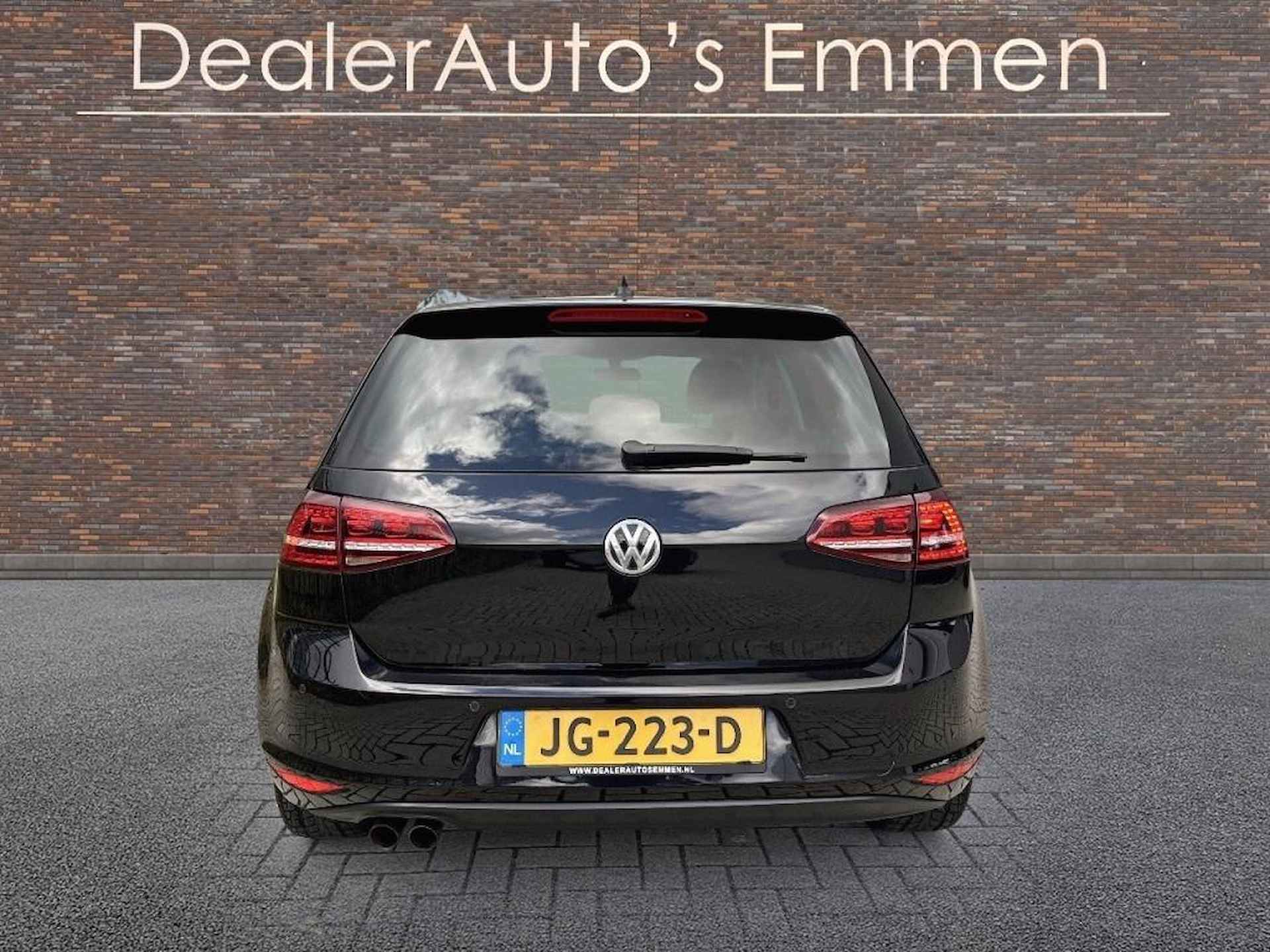 Volkswagen Golf 1.4 TSI SPORTSTOELEN ALCANTARA XENON NAVIGATIE - 9/39