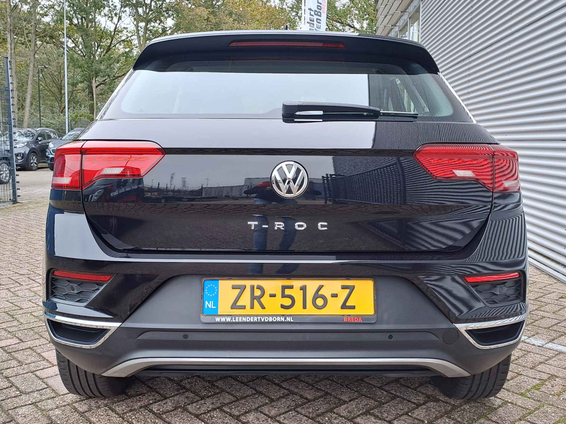 Volkswagen T-Roc 1.0 TSI Style | Cruise control adaptief | Airco | LM Velgen - 6/36