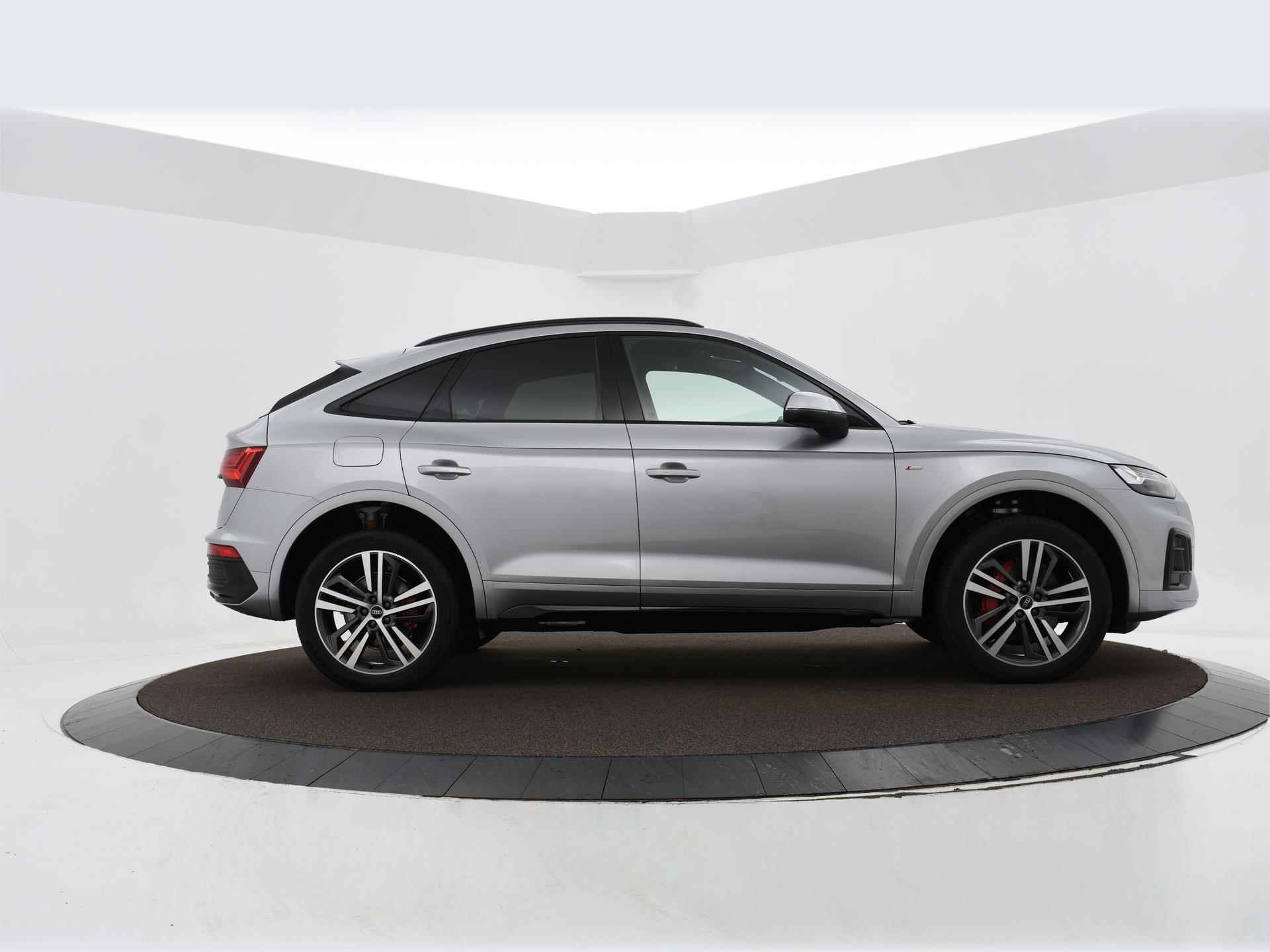 Audi Q5 Sportback S edition 50 TFSI e 299 pk · Panorama dak · Assistentiepakket Tour & City · Bang & Olufsen sound system · - 10/36