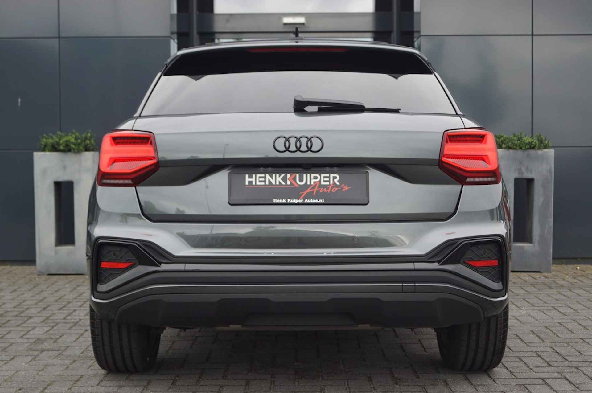 AUDI Q2 35 TFSI S-Tronic S-Line / Panodak/19 Inch LM/Matrix LED/El.Aklep - 8/53