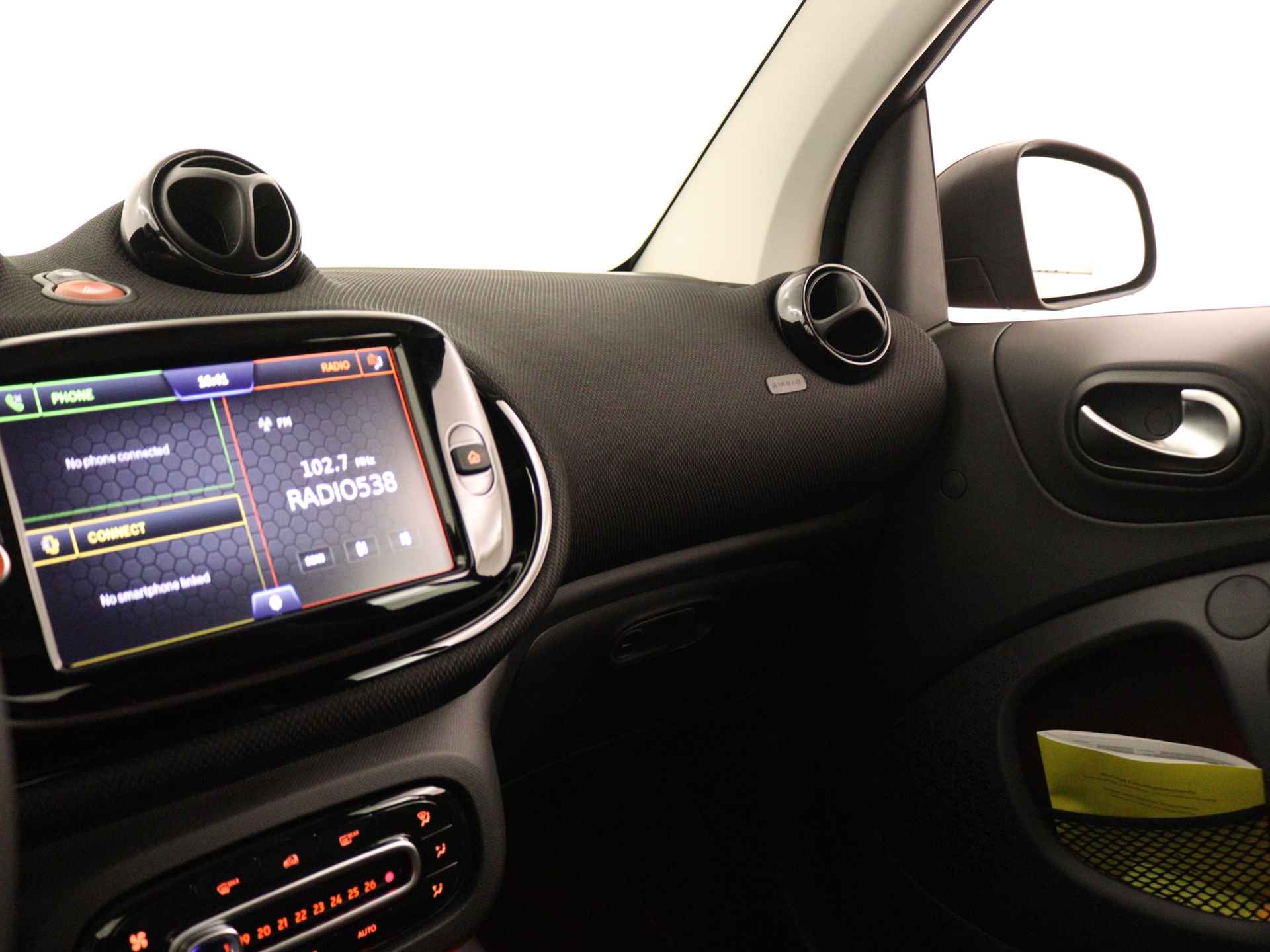 Smart Fortwo cabrio EQ Comfort PLUS | Winterpakket | Exclusive package |  Sfeerverlichting | Stoelverwarming | - 7/36