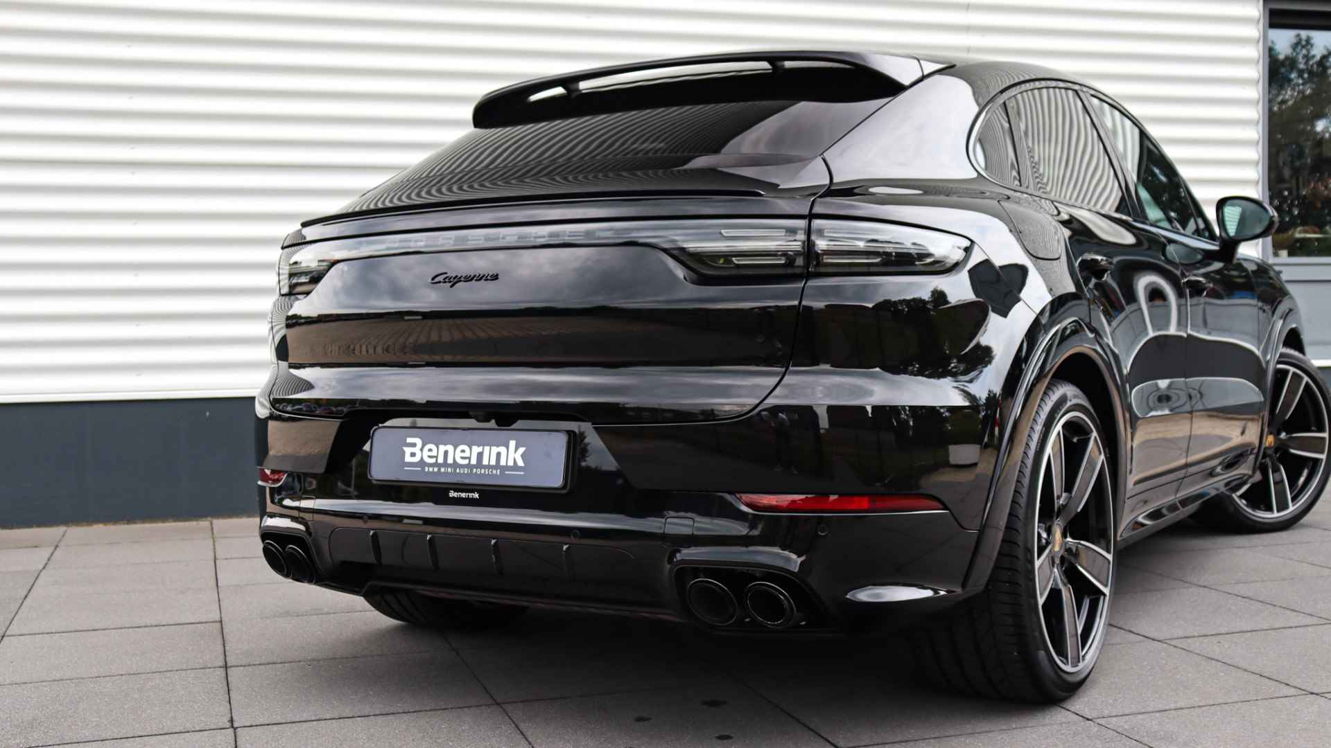 Porsche Cayenne Coupé 3.0 E-Hybrid Platinum Edition SportDesign | Panoramadak | Surround View | BOSE Sound | Trekhaak | - 20/42