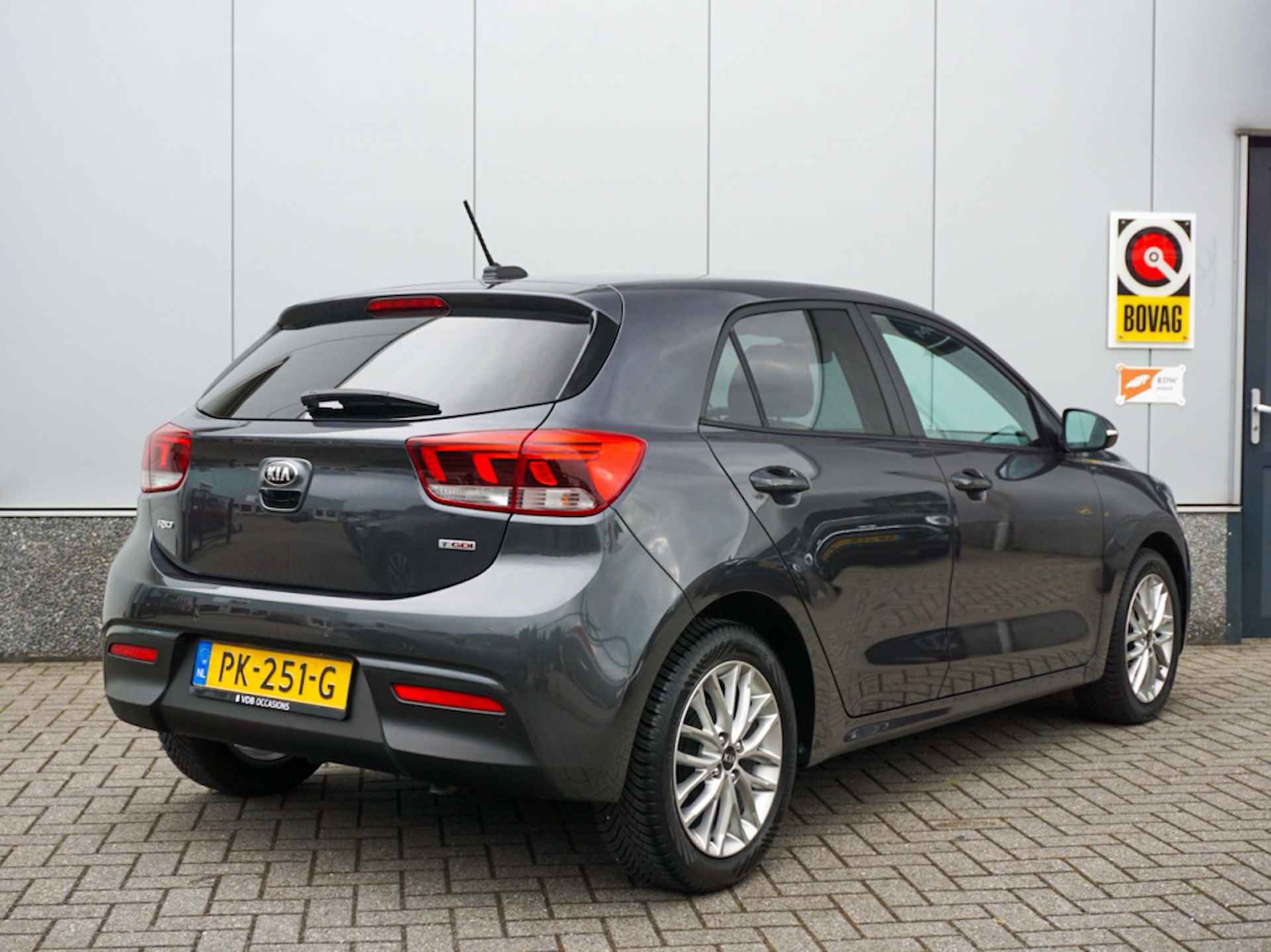 Kia Rio 1.0 TGDI DynamicLine Keyless | CarPlay | Camera | Navi | NAP - 2/28