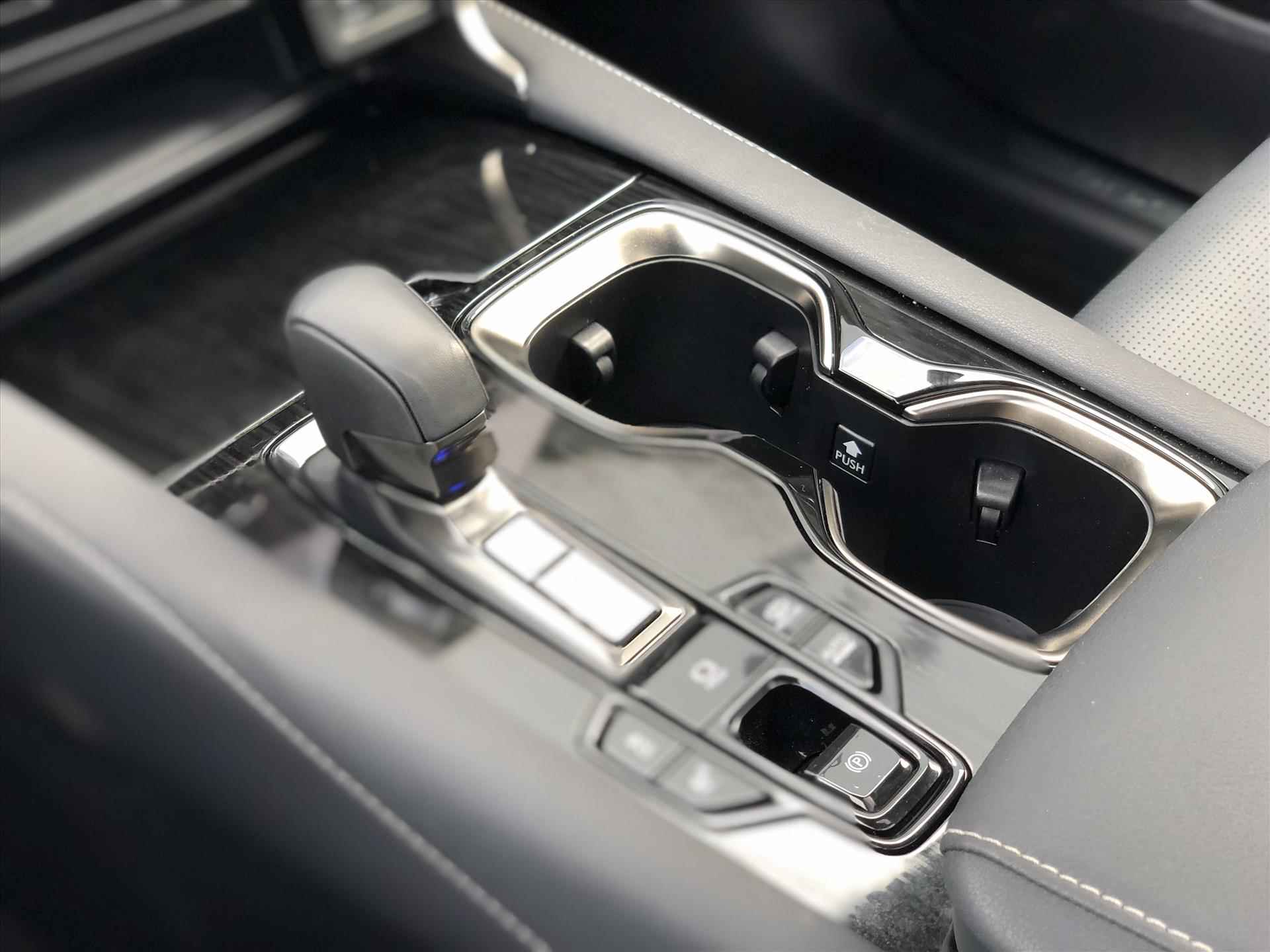 Lexus Rx 450h+ Plug-in Hybrid 309pk AWD Luxury Line | Panoramadak, Stoelventilatie, Stuurverwarming, Dodehoekherkenning, Parkeersensoren - 39/47
