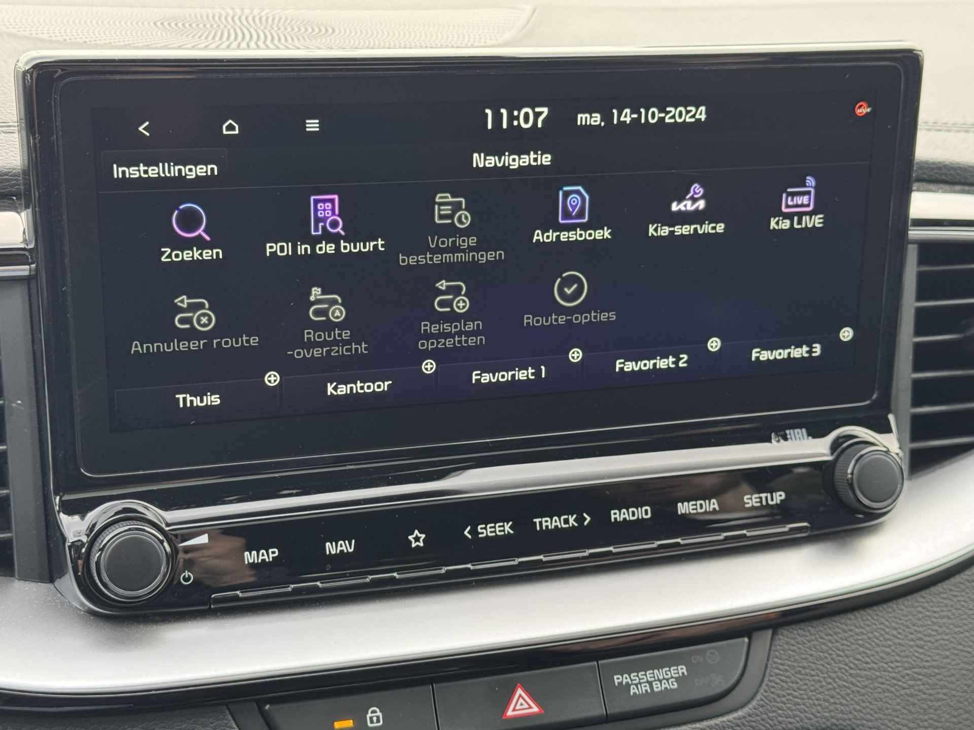 Kia XCeed 1.5 T-GDI MHEV Black Edition / Elektrisch schuif/kanteldak / Apple Carplay/Android Auto / Achteruitrijcamera / Elektrische kofferbak / Navigatie - 19/47