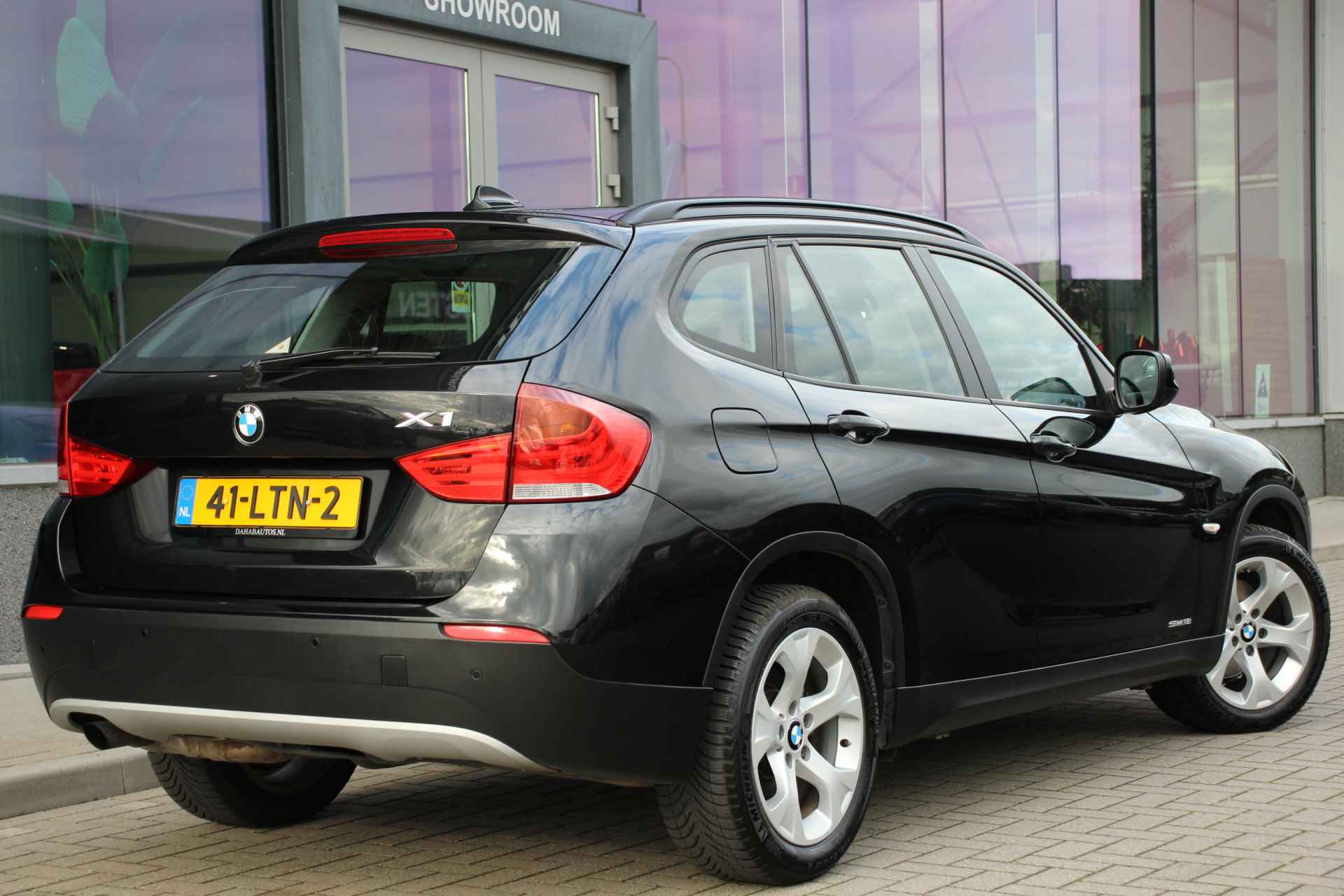 BMW X1 sDrive18i Executive | NAVI | CRUISE | TREKHAAK - 5/33