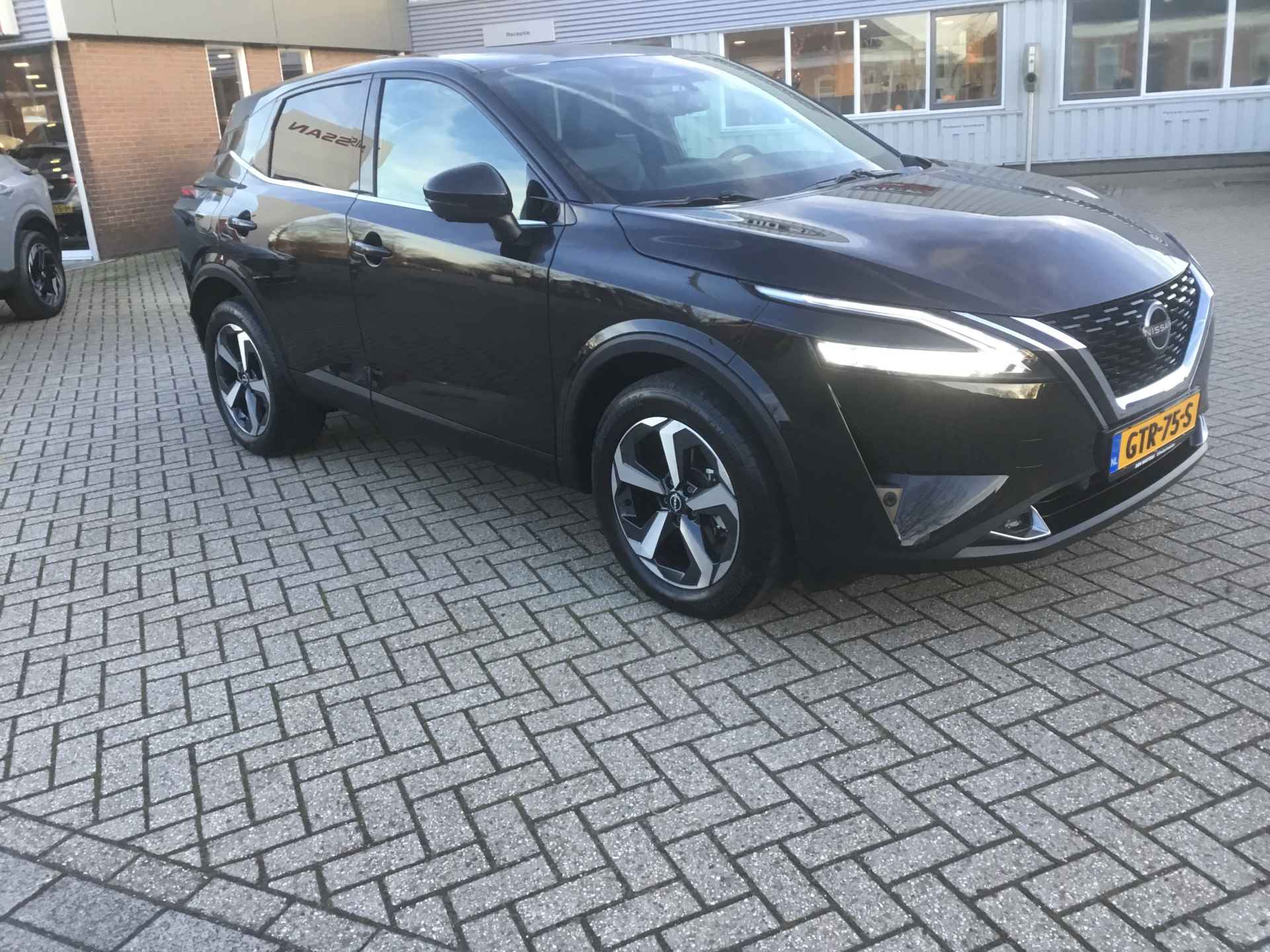 Nissan QASHQAI 1.3 MHEV 158 Xtronic Tekna Cold Pack - 4/41