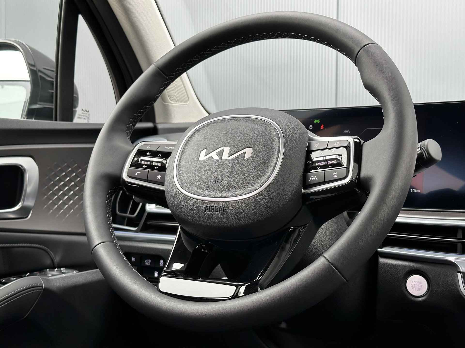 Kia Sorento 1.6 T-GDi Plug-in Hybrid 4WD DynamicPlusLine 7p. | *Niet op voorraad* | *Nu te bestellen* | Navi | Clima | Camera | Leder | Schuif-/kanteldak | Bose - 14/41