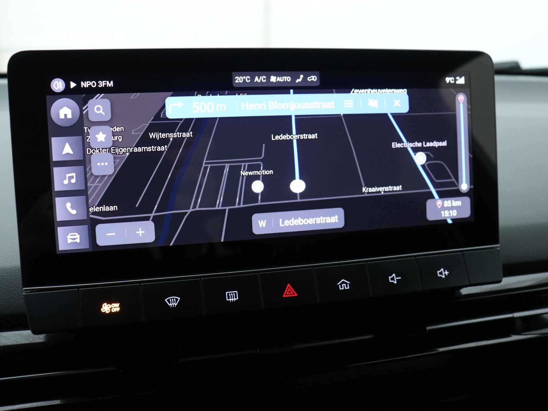 MG 4 Long Range Luxury 64 kWh | Afn. Trekhaak | Navi | 360 Camera | Led Koplampen | Apple CarPlay | Getint Glas | - 12/21