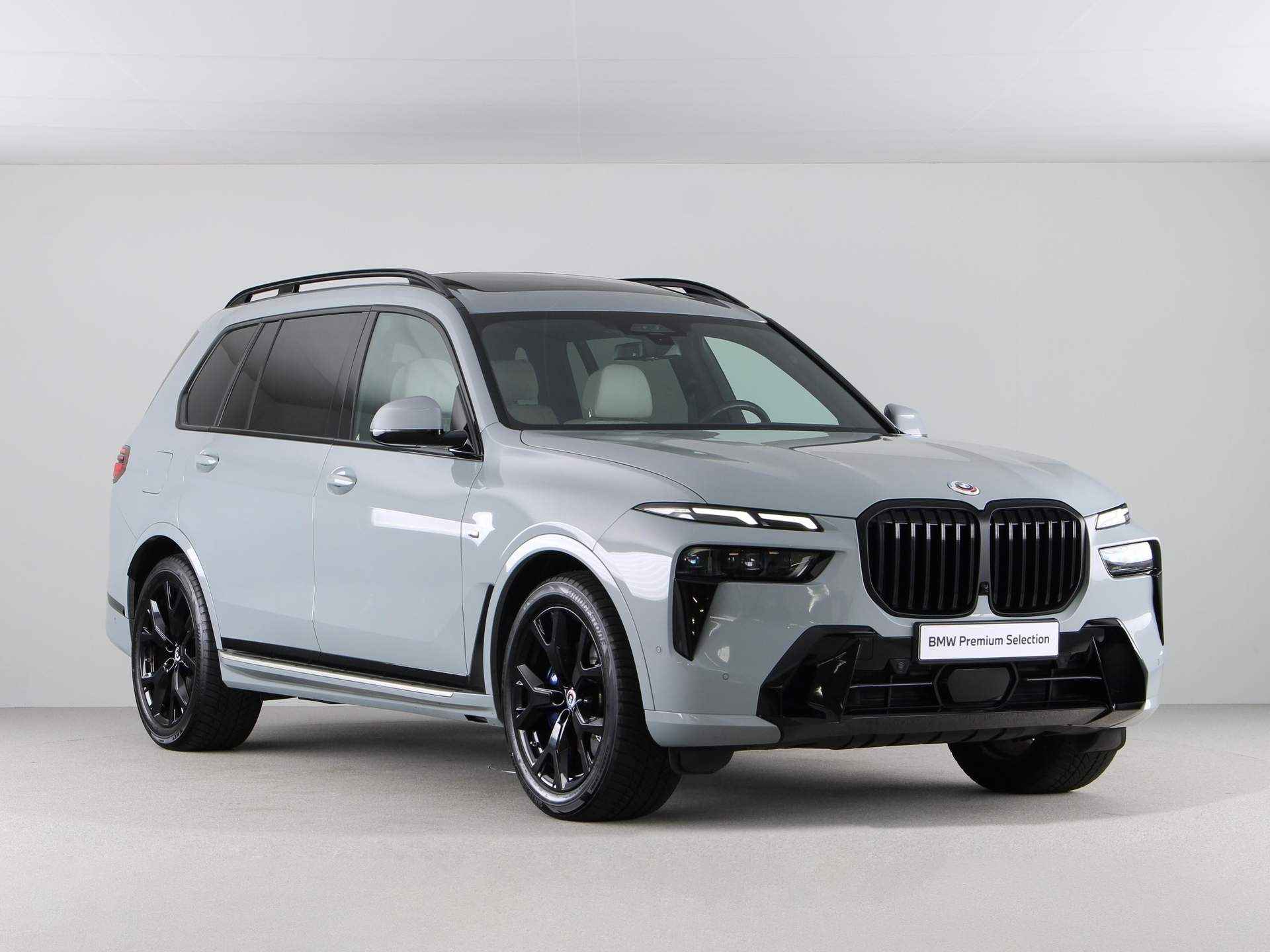 BMW X7 xDrive40i M-Sport Pro - 8/32