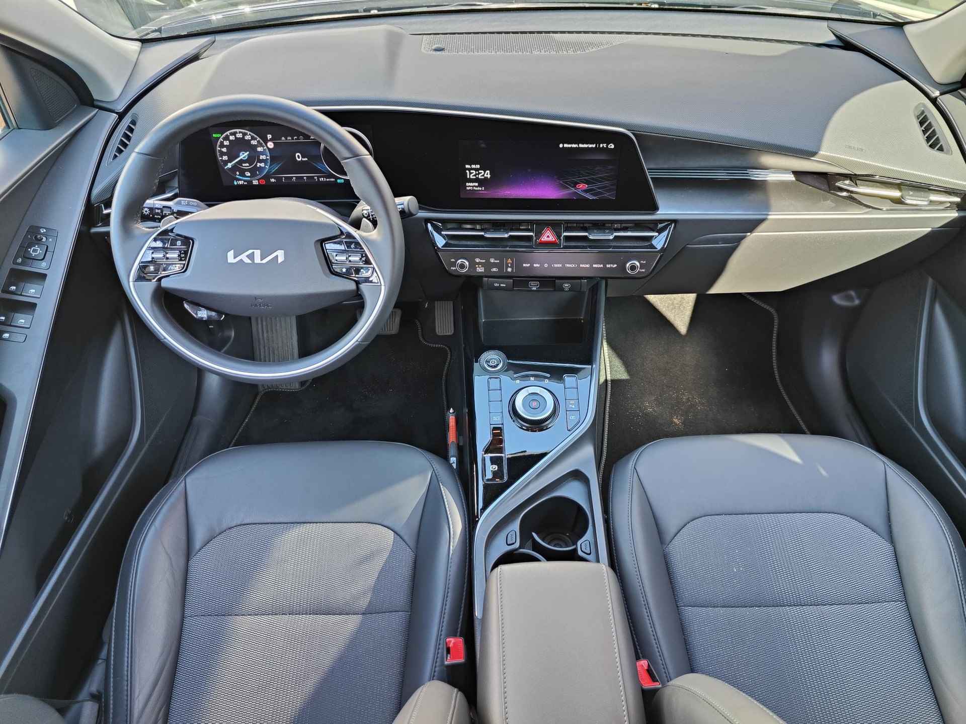Kia Niro EV DynamicLine 64.8 kWh |18"LM | Clima | Camera | Adapt cruise | € 2000 subsidie - 7/16