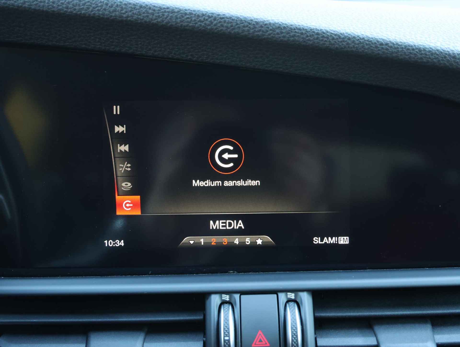 Alfa Romeo Giulia 200pk Turbo Super (1ste eig./AppleCarPlay/Schakelflippers/Xenon/NAV.7" TFT/PDC/P.Glass) - 28/38