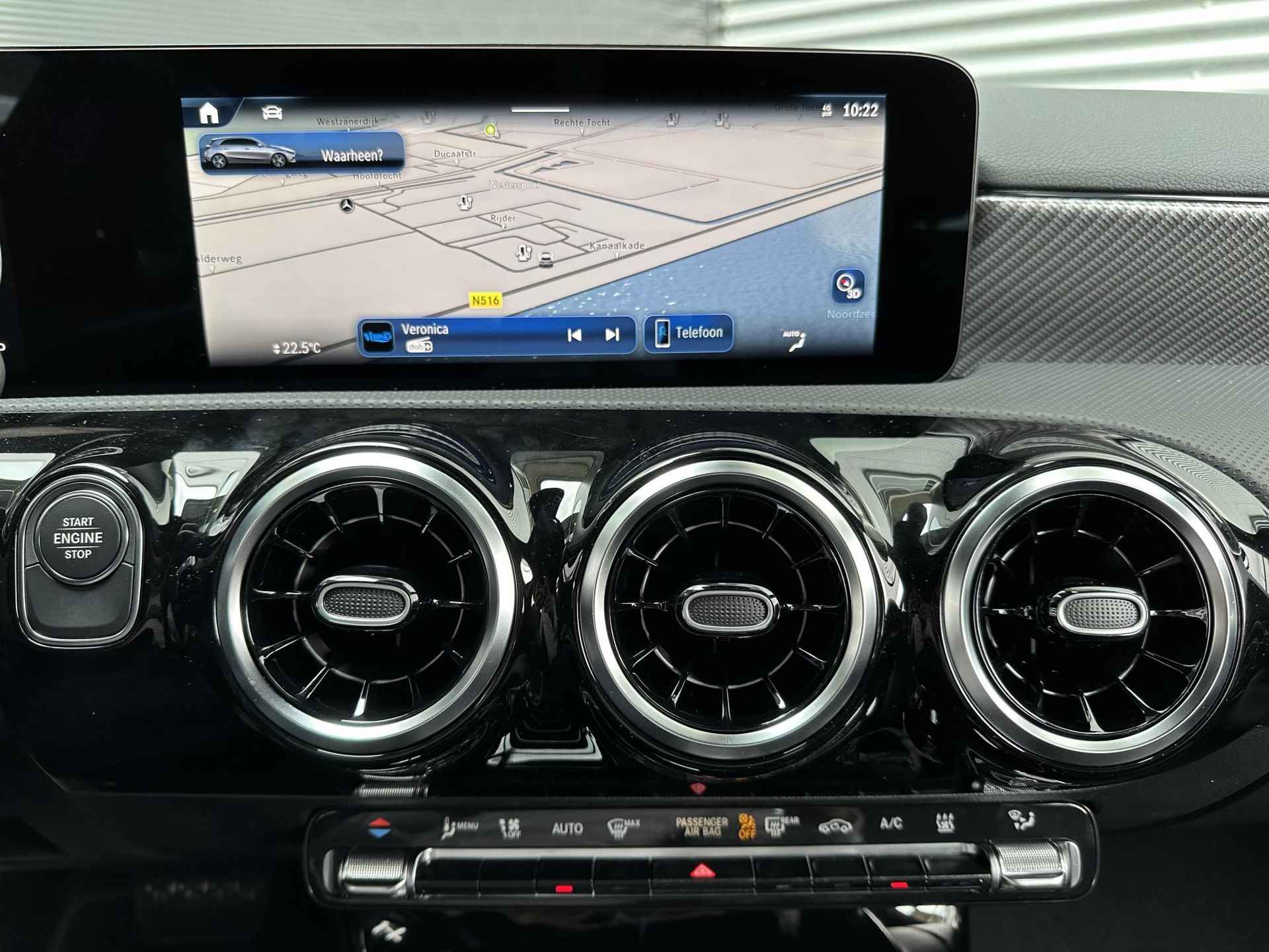 Mercedes-Benz A-klasse 250 e Business Line | Stoelverwarming | Achteruitrijcamera | Dodehoekassistent | Apple & Android Carplay - 4/11