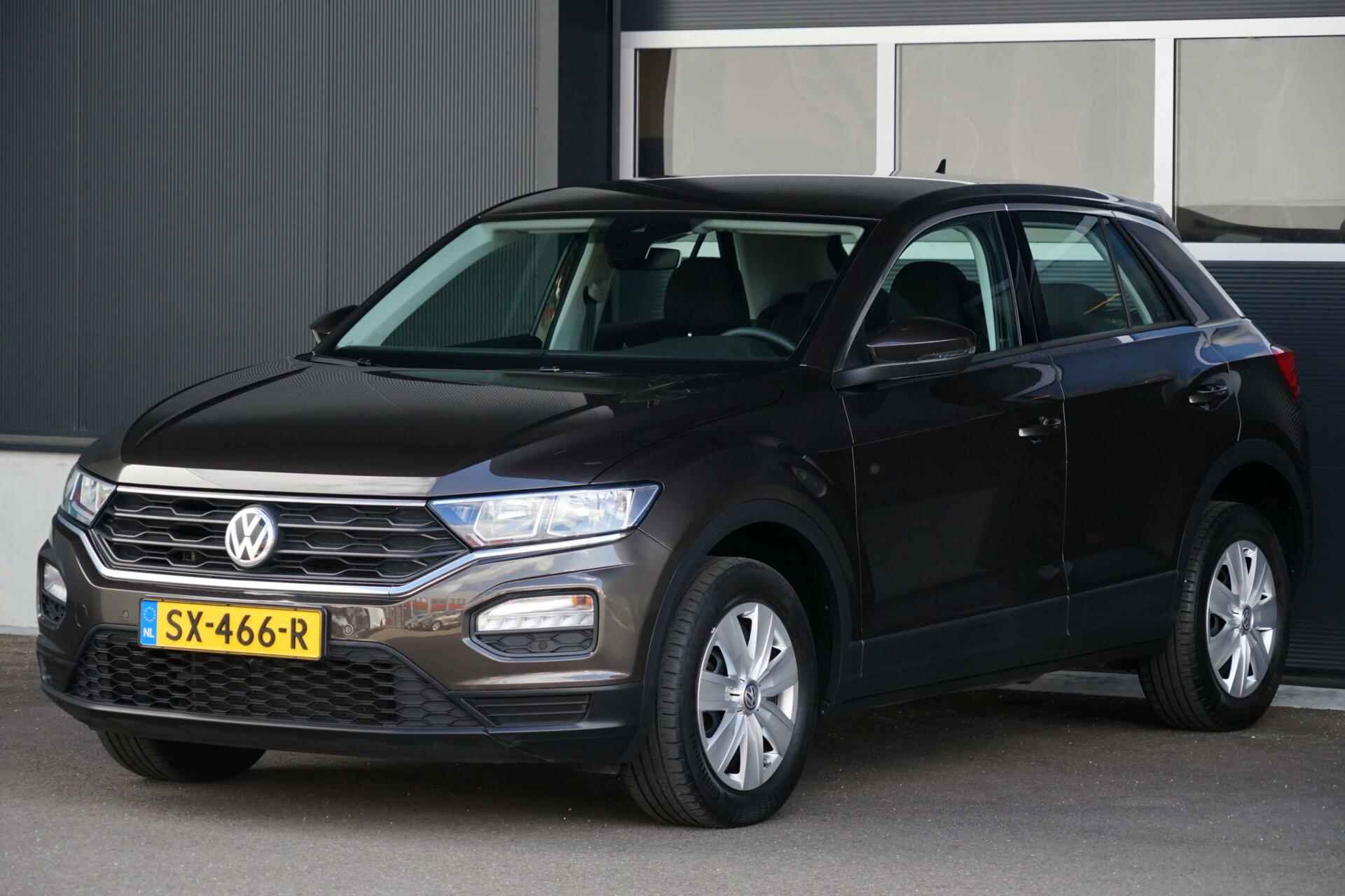 Volkswagen T-Roc 1.0 TSI, NL-auto, CarPlay, clima, PDC, LED - 20/25